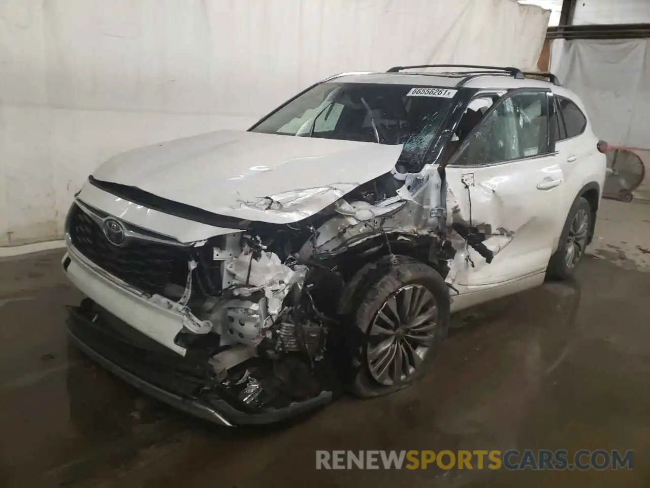 2 Photograph of a damaged car 5TDFZRBH9LS015525 TOYOTA HIGHLANDER 2020