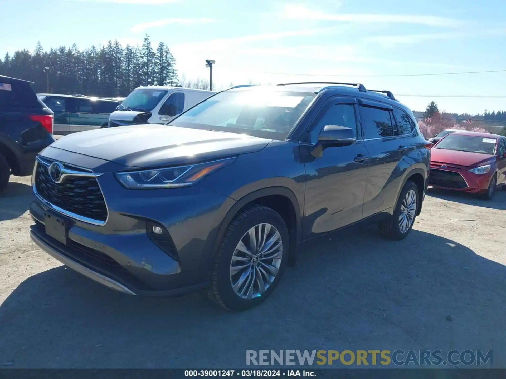 2 Photograph of a damaged car 5TDFZRBH9LS022037 TOYOTA HIGHLANDER 2020