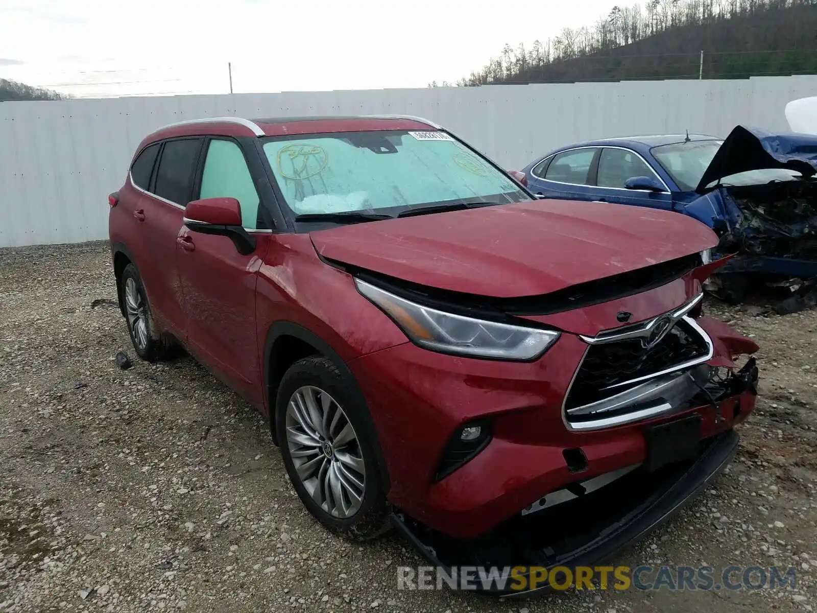 1 Photograph of a damaged car 5TDFZRBH9LS026220 TOYOTA HIGHLANDER 2020