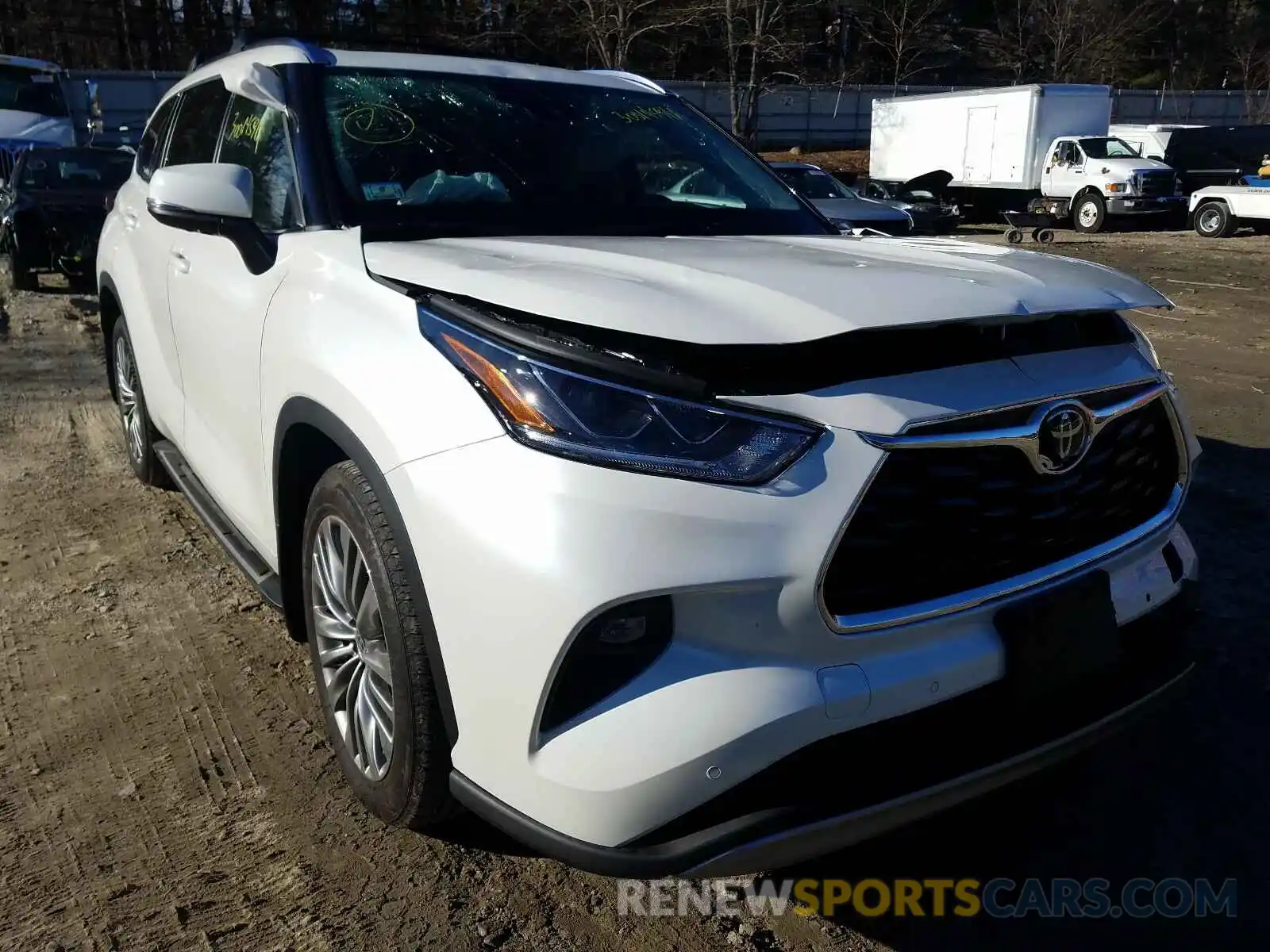 1 Photograph of a damaged car 5TDFZRBH9LS045303 TOYOTA HIGHLANDER 2020