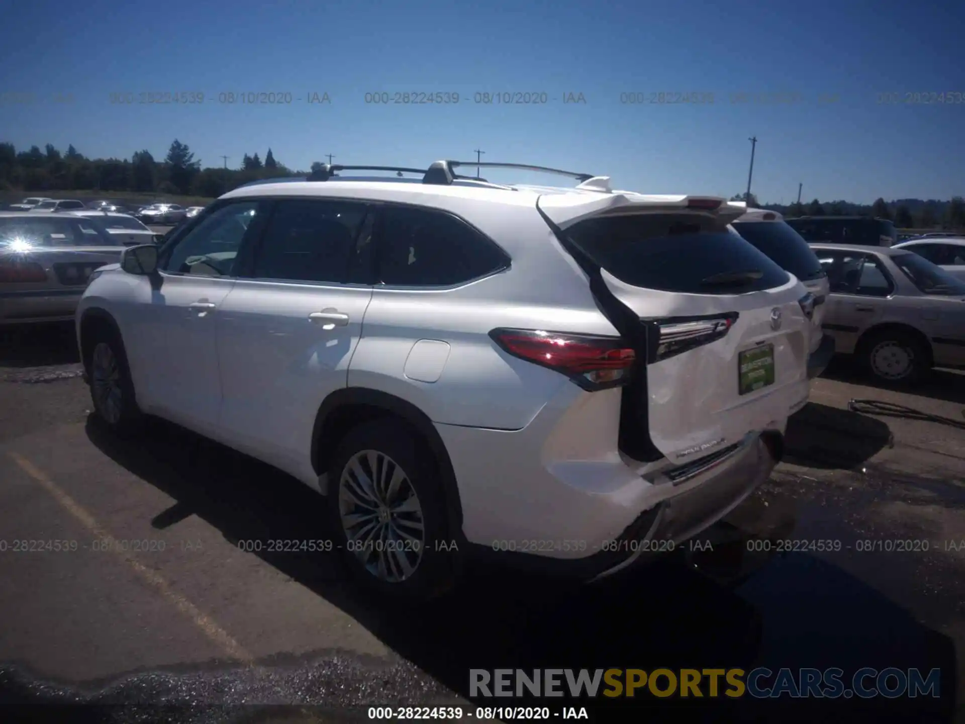 3 Photograph of a damaged car 5TDFZRBHXLS023620 TOYOTA HIGHLANDER 2020