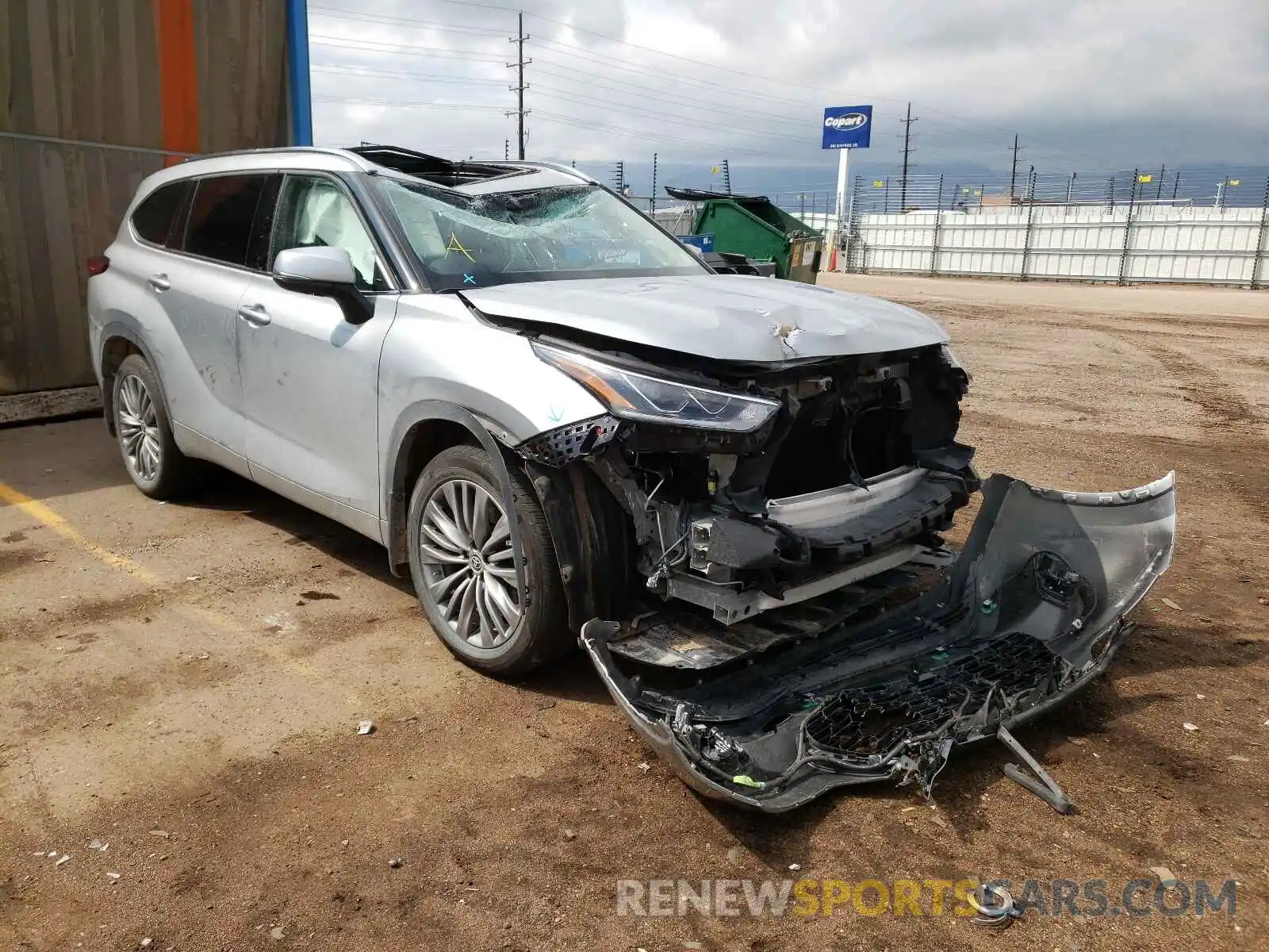 1 Photograph of a damaged car 5TDFZRBHXLS037789 TOYOTA HIGHLANDER 2020