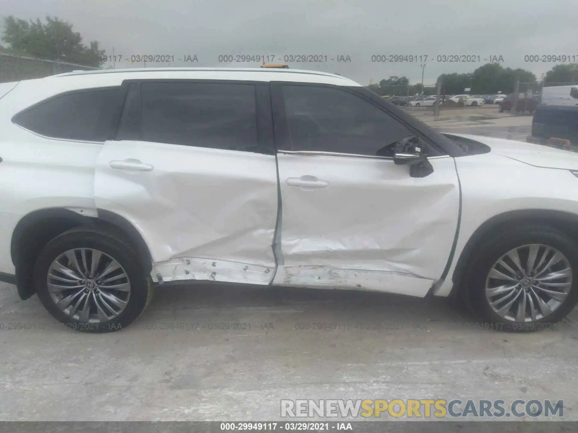 6 Photograph of a damaged car 5TDFZRBHXLS042717 TOYOTA HIGHLANDER 2020