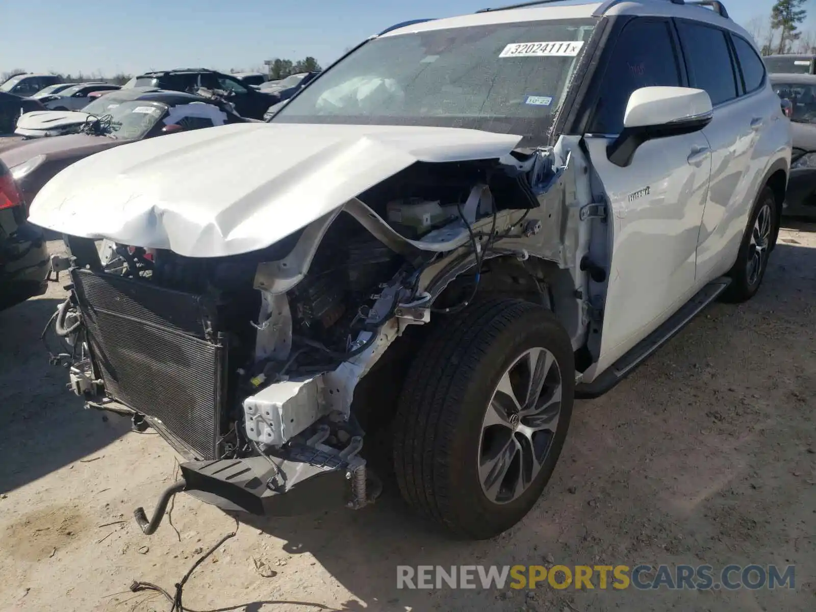 2 Photograph of a damaged car 5TDGARAH5LS502220 TOYOTA HIGHLANDER 2020