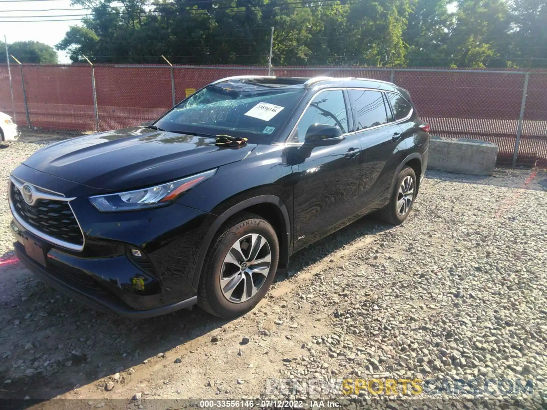 2 Photograph of a damaged car 5TDGBRCH1LS506565 TOYOTA HIGHLANDER 2020