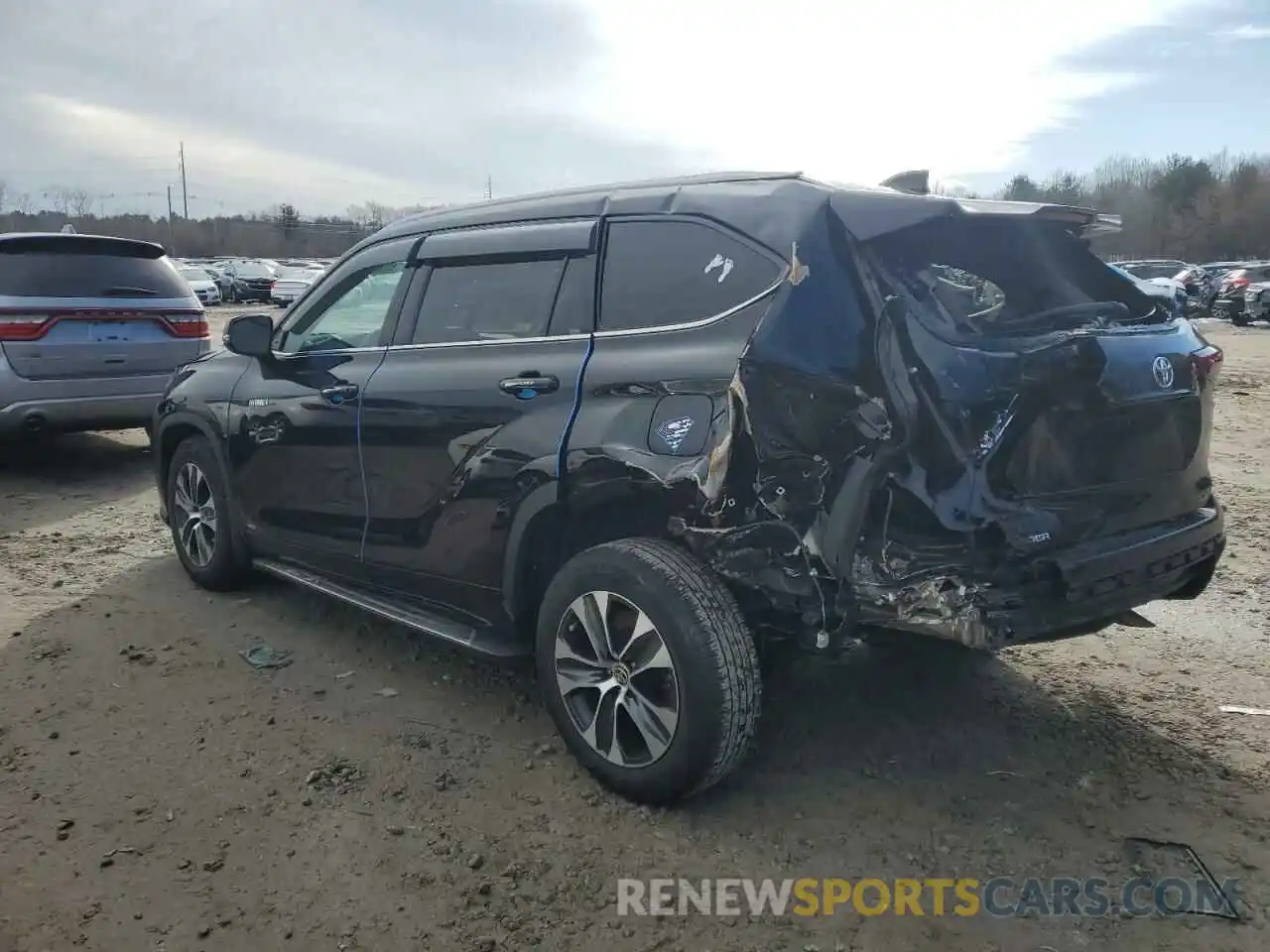 2 Photograph of a damaged car 5TDGBRCH3LS503117 TOYOTA HIGHLANDER 2020