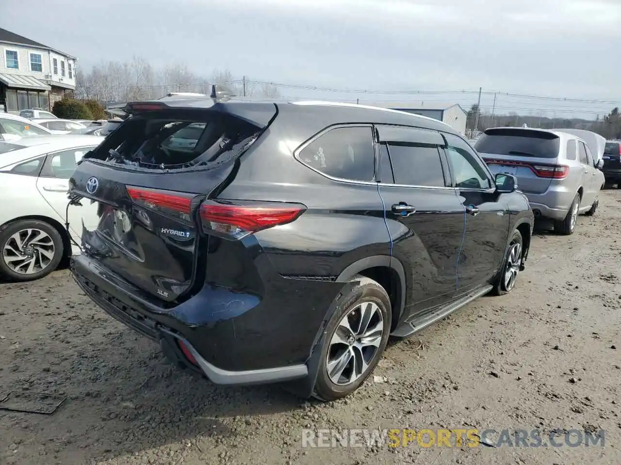 3 Photograph of a damaged car 5TDGBRCH3LS503117 TOYOTA HIGHLANDER 2020