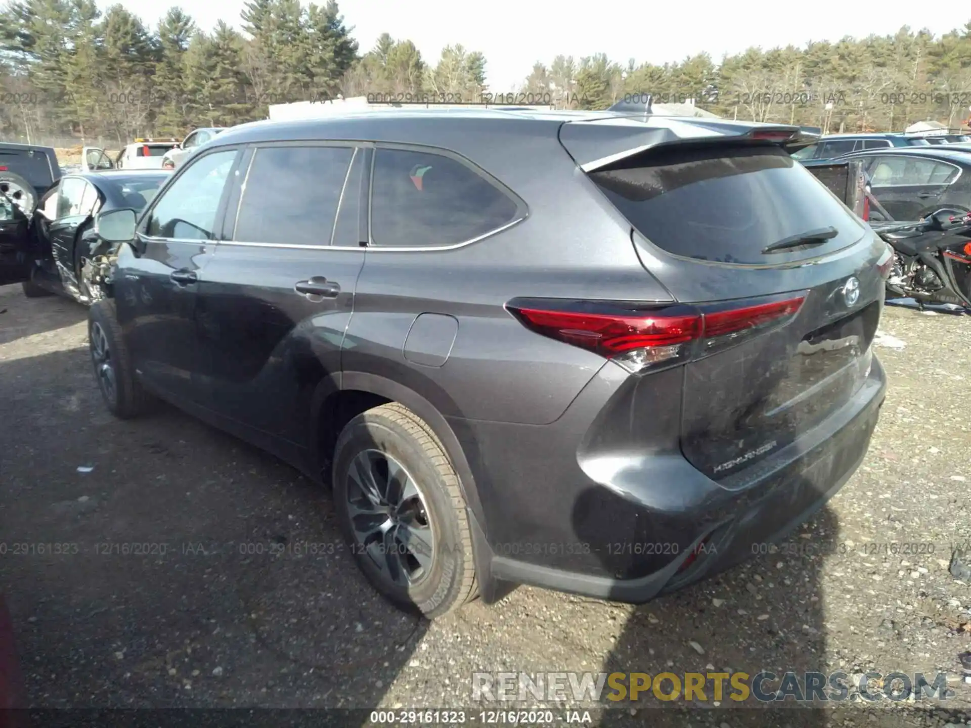 3 Photograph of a damaged car 5TDGBRCH3LS514067 TOYOTA HIGHLANDER 2020