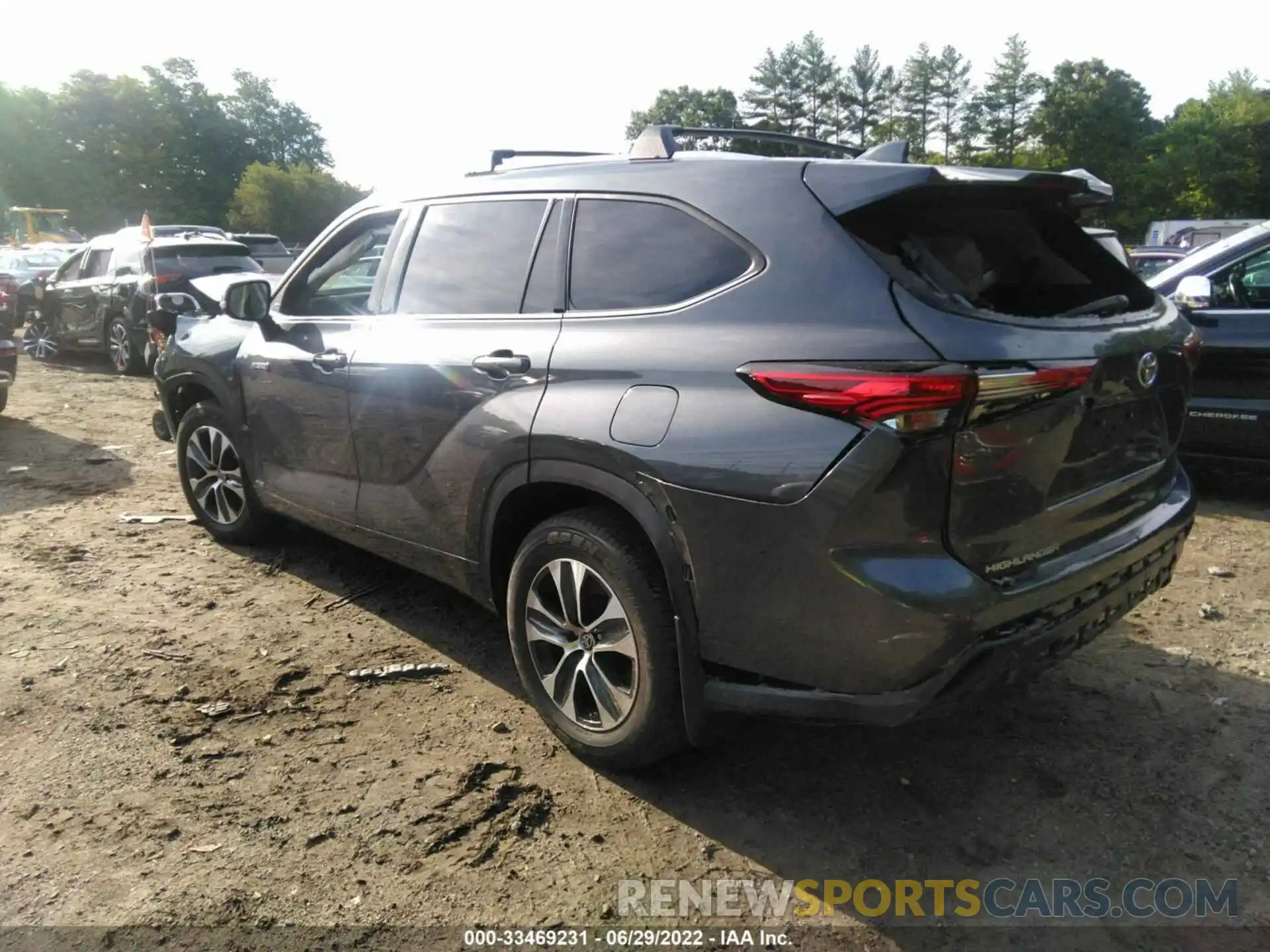 3 Photograph of a damaged car 5TDGBRCH4LS513929 TOYOTA HIGHLANDER 2020