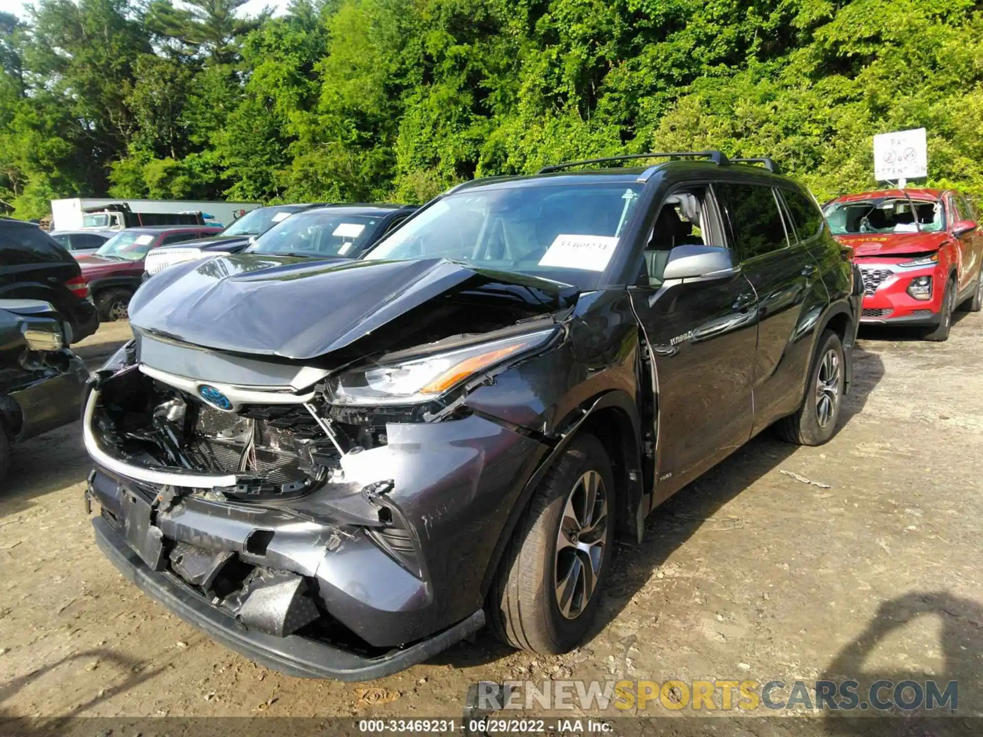 6 Photograph of a damaged car 5TDGBRCH4LS513929 TOYOTA HIGHLANDER 2020