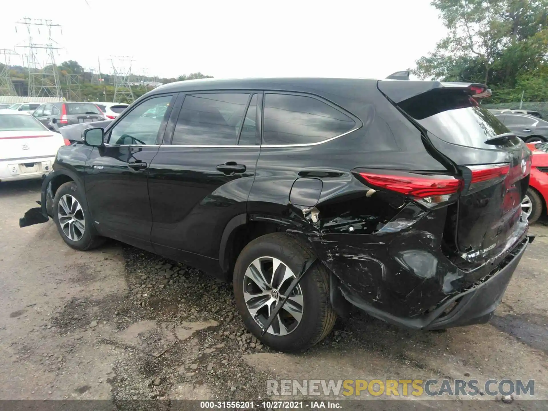 3 Photograph of a damaged car 5TDGBRCH5LS509338 TOYOTA HIGHLANDER 2020