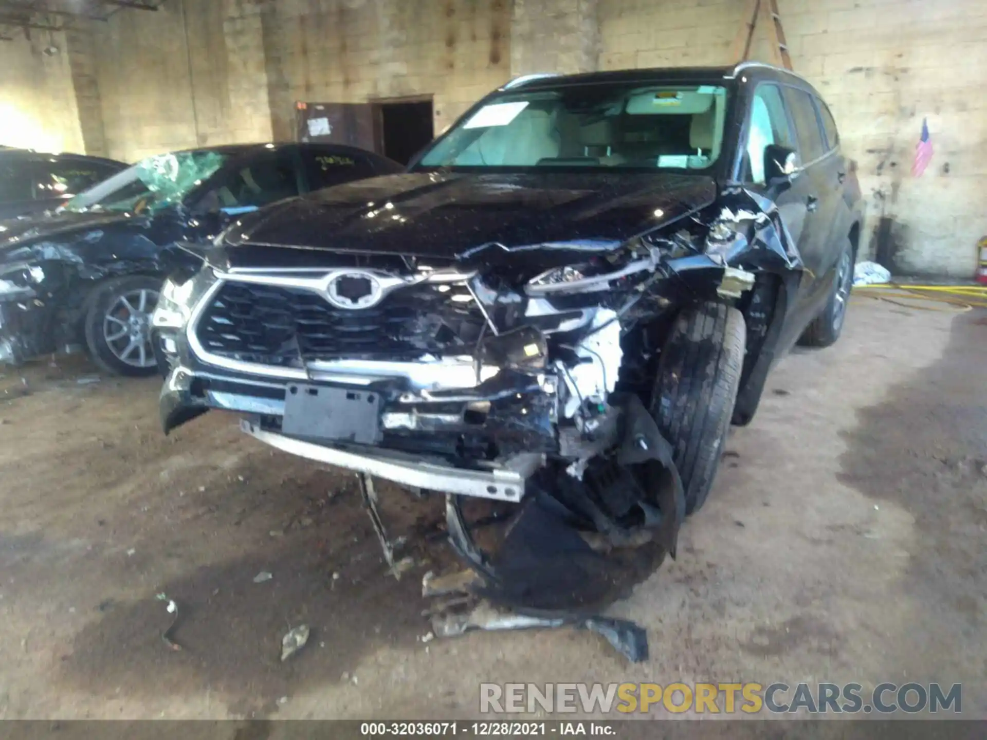 6 Photograph of a damaged car 5TDGBRCH7LS503413 TOYOTA HIGHLANDER 2020