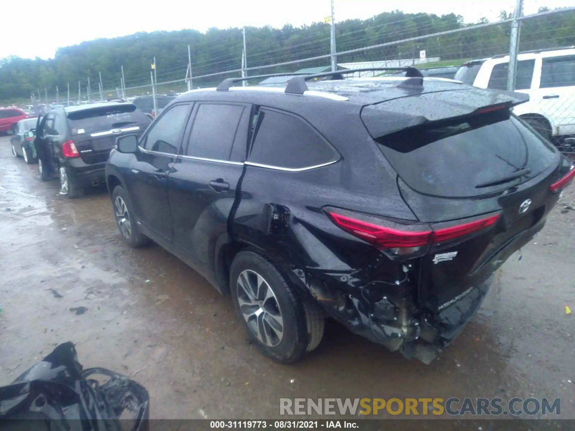 3 Photograph of a damaged car 5TDGBRCH7LS504142 TOYOTA HIGHLANDER 2020