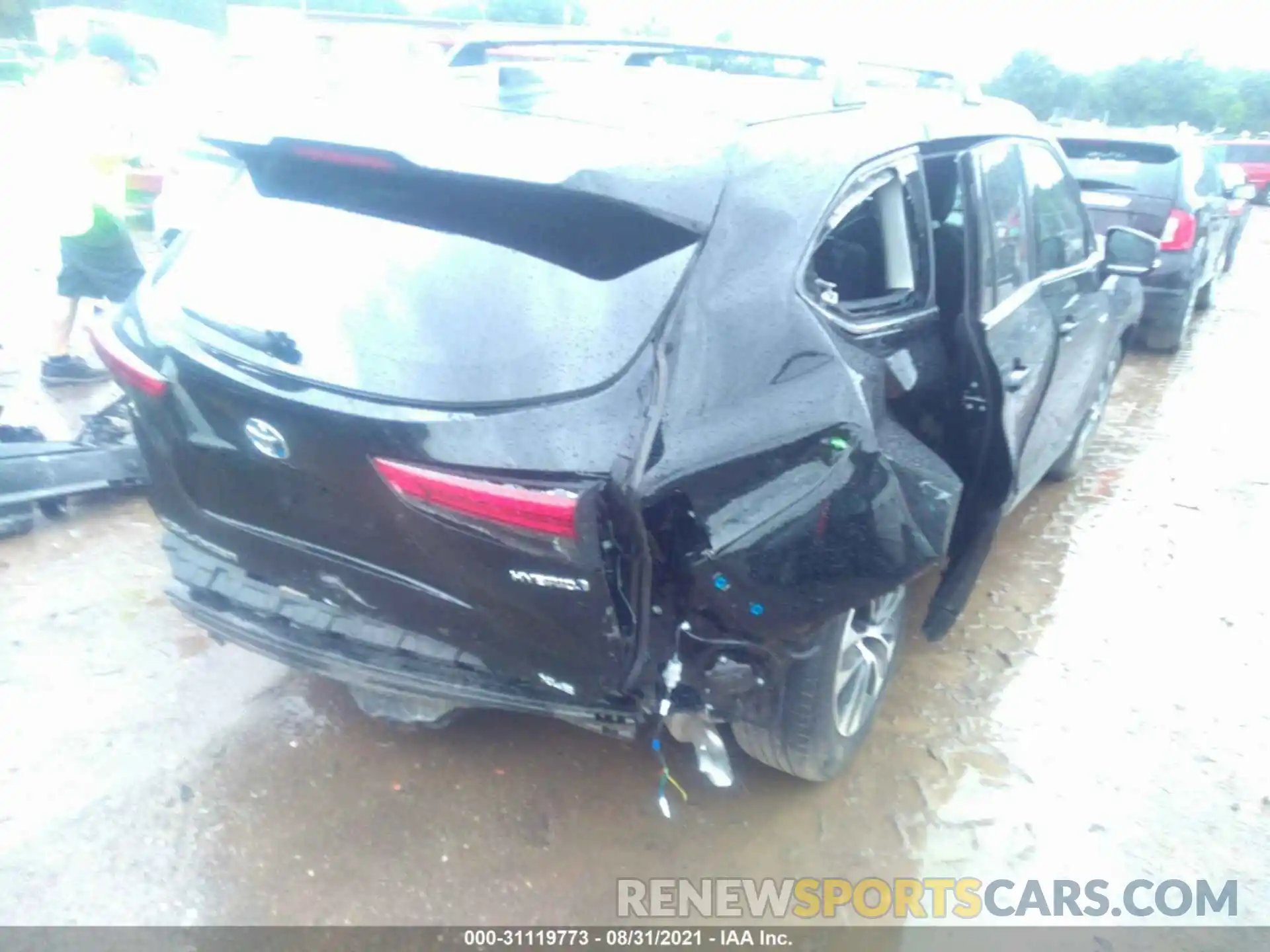 6 Photograph of a damaged car 5TDGBRCH7LS504142 TOYOTA HIGHLANDER 2020