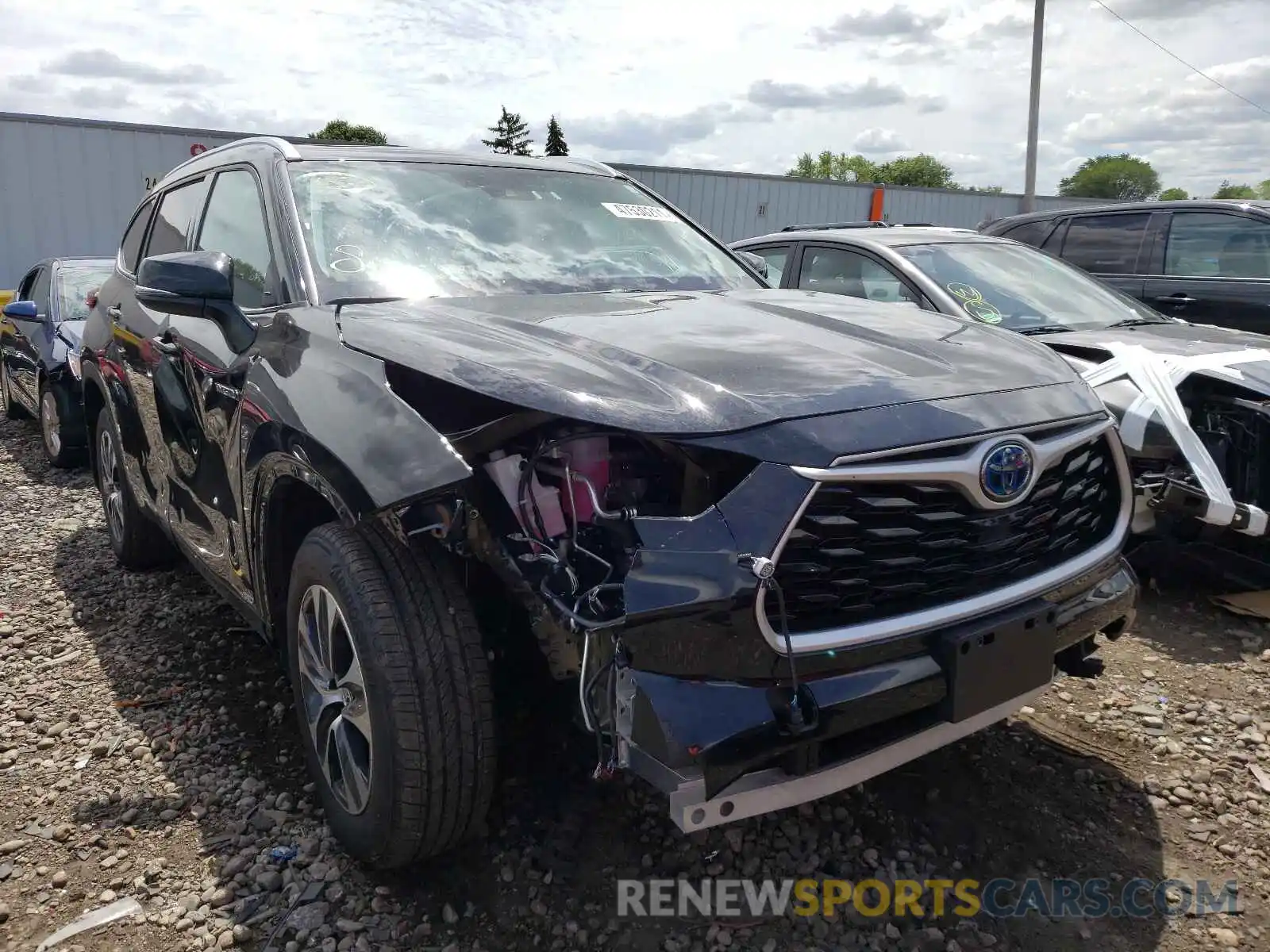 1 Photograph of a damaged car 5TDGBRCH8LS504439 TOYOTA HIGHLANDER 2020