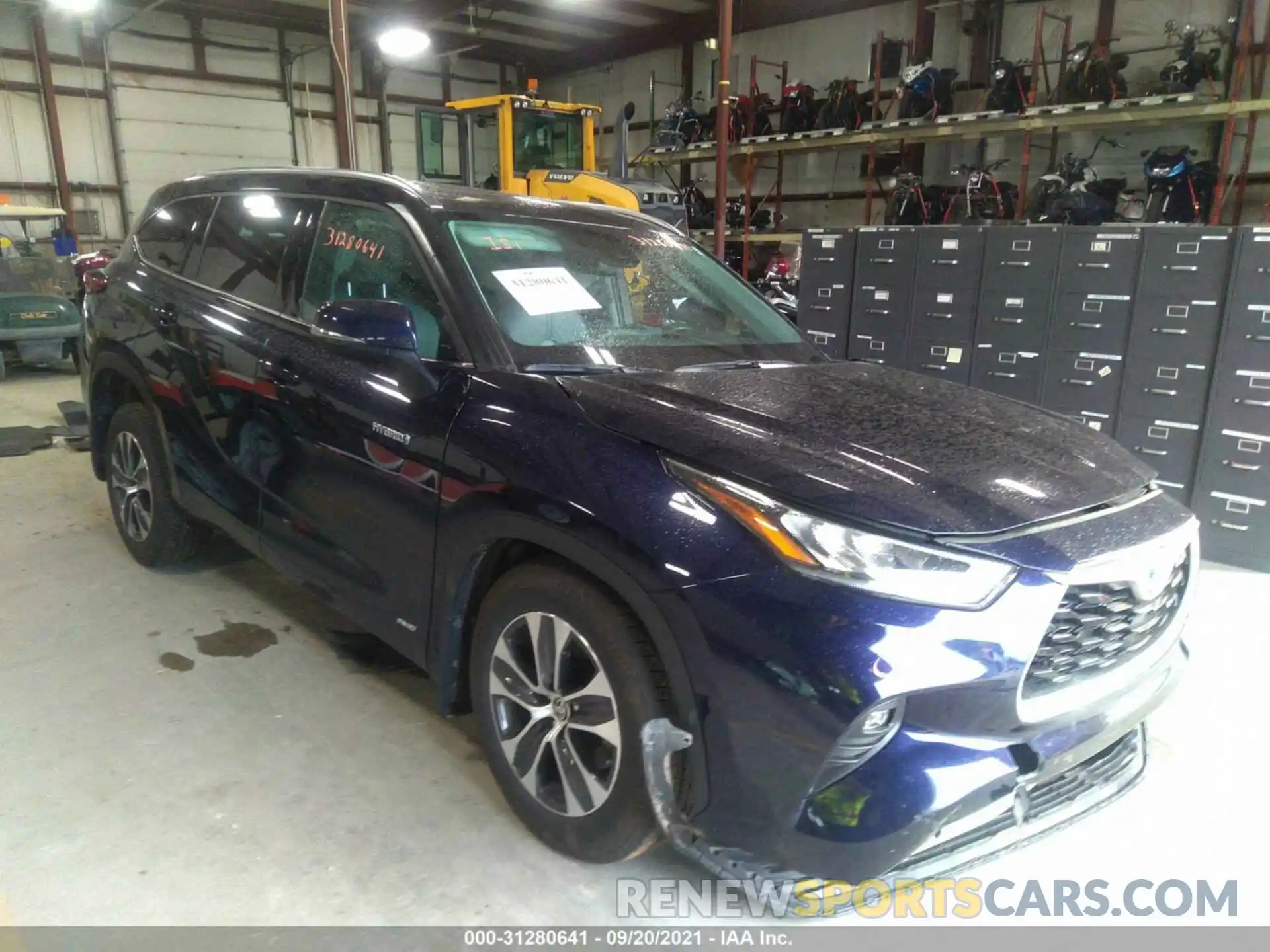 1 Photograph of a damaged car 5TDGBRCH8LS511987 TOYOTA HIGHLANDER 2020