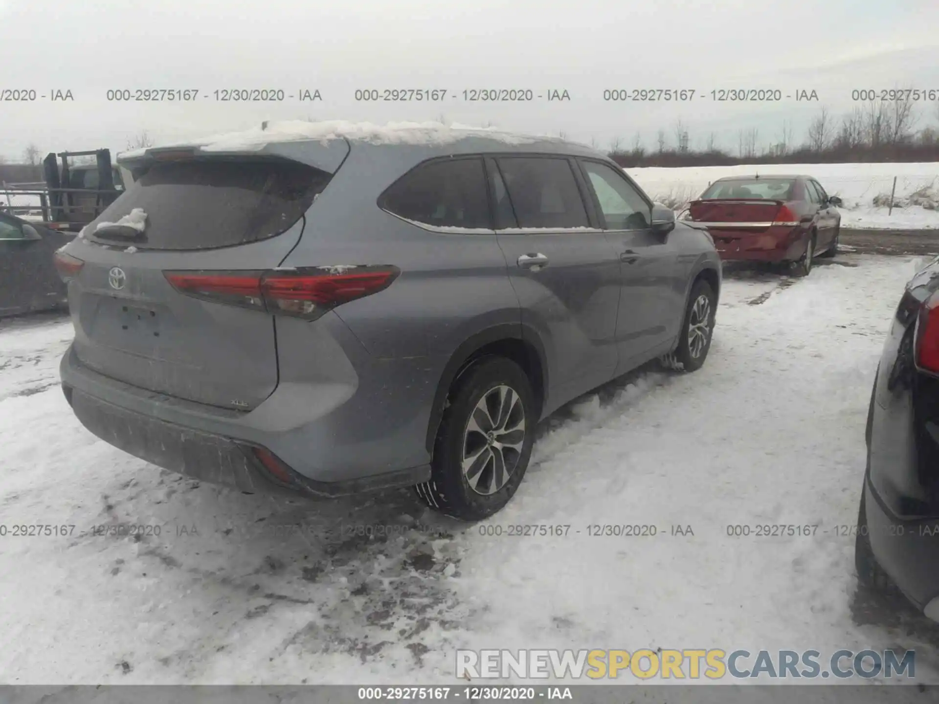 4 Photograph of a damaged car 5TDGZRAH0LS007416 TOYOTA HIGHLANDER 2020