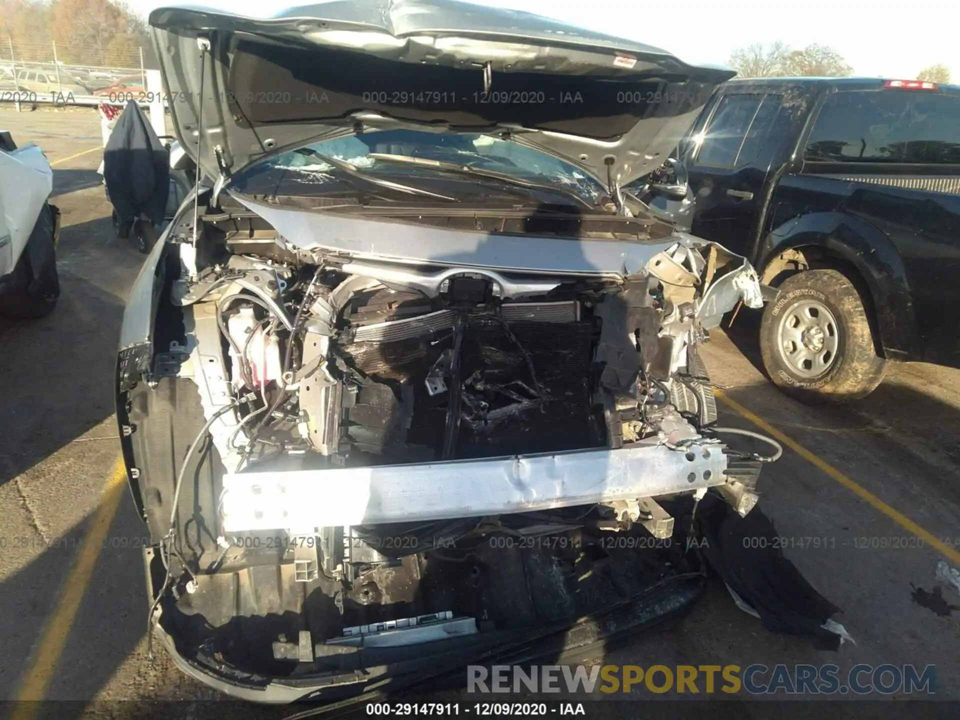 6 Photograph of a damaged car 5TDGZRAH0LS500979 TOYOTA HIGHLANDER 2020