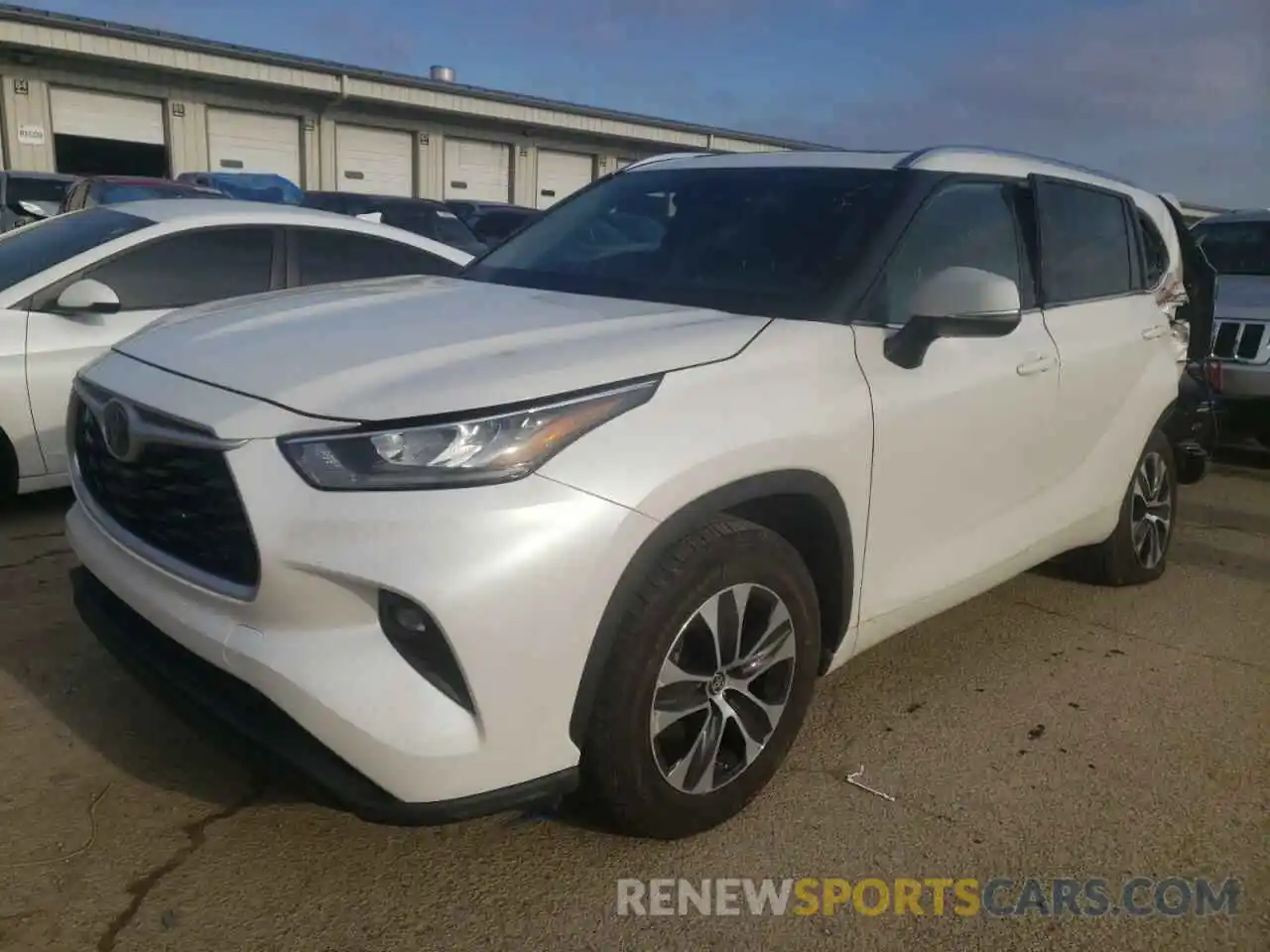 2 Photograph of a damaged car 5TDGZRAH1LS008087 TOYOTA HIGHLANDER 2020