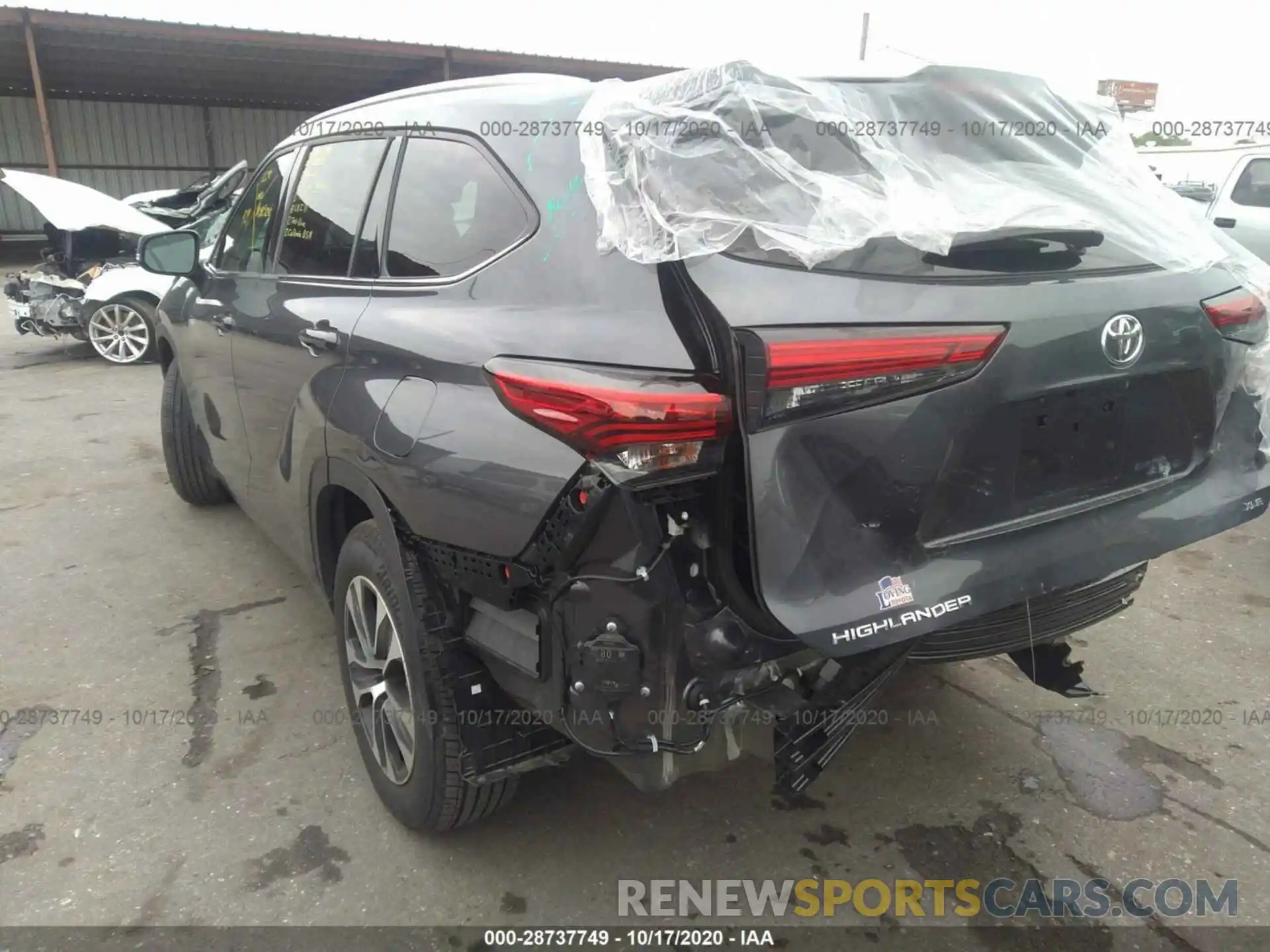 3 Photograph of a damaged car 5TDGZRAH1LS012446 TOYOTA HIGHLANDER 2020