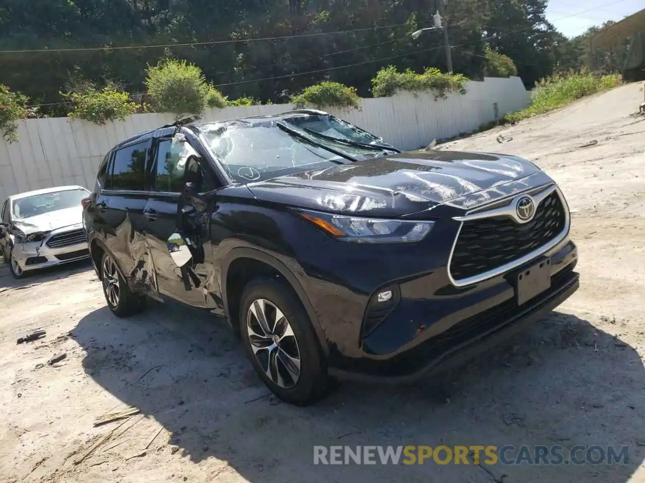 1 Photograph of a damaged car 5TDGZRAH1LS501851 TOYOTA HIGHLANDER 2020