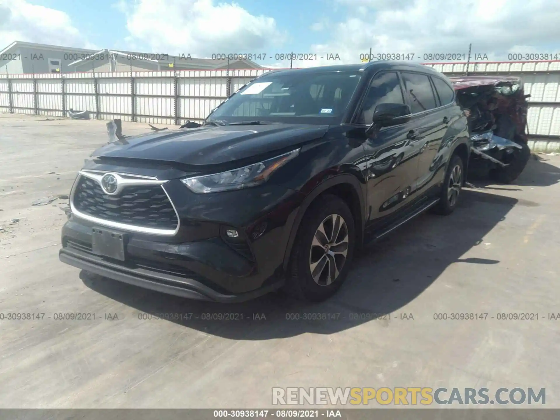 2 Photograph of a damaged car 5TDGZRAH1LS502482 TOYOTA HIGHLANDER 2020