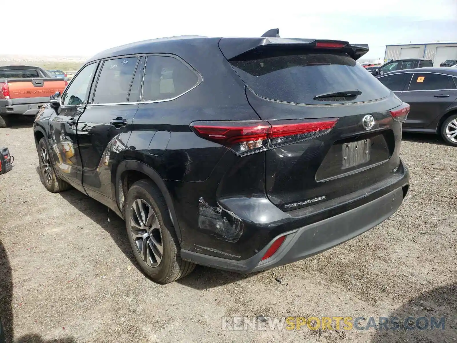 3 Photograph of a damaged car 5TDGZRAH1LS503115 TOYOTA HIGHLANDER 2020