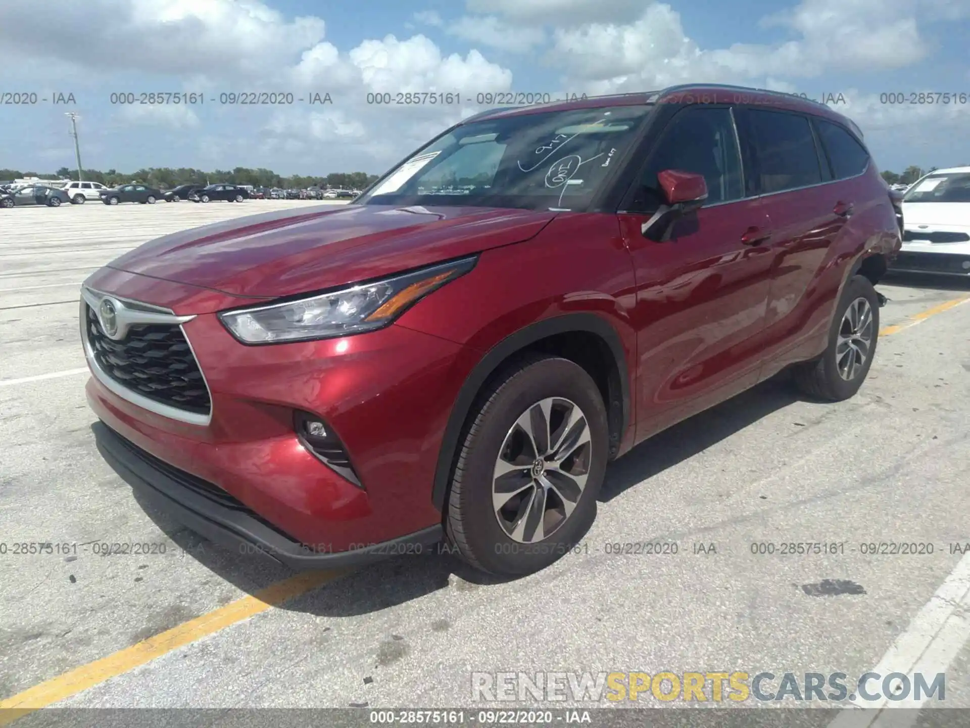 2 Photograph of a damaged car 5TDGZRAH2LS006395 TOYOTA HIGHLANDER 2020