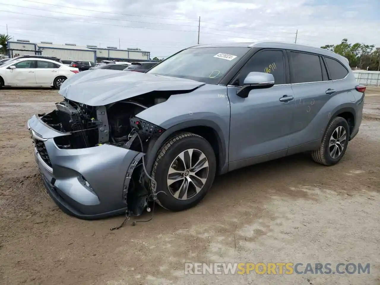 1 Photograph of a damaged car 5TDGZRAH2LS016621 TOYOTA HIGHLANDER 2020