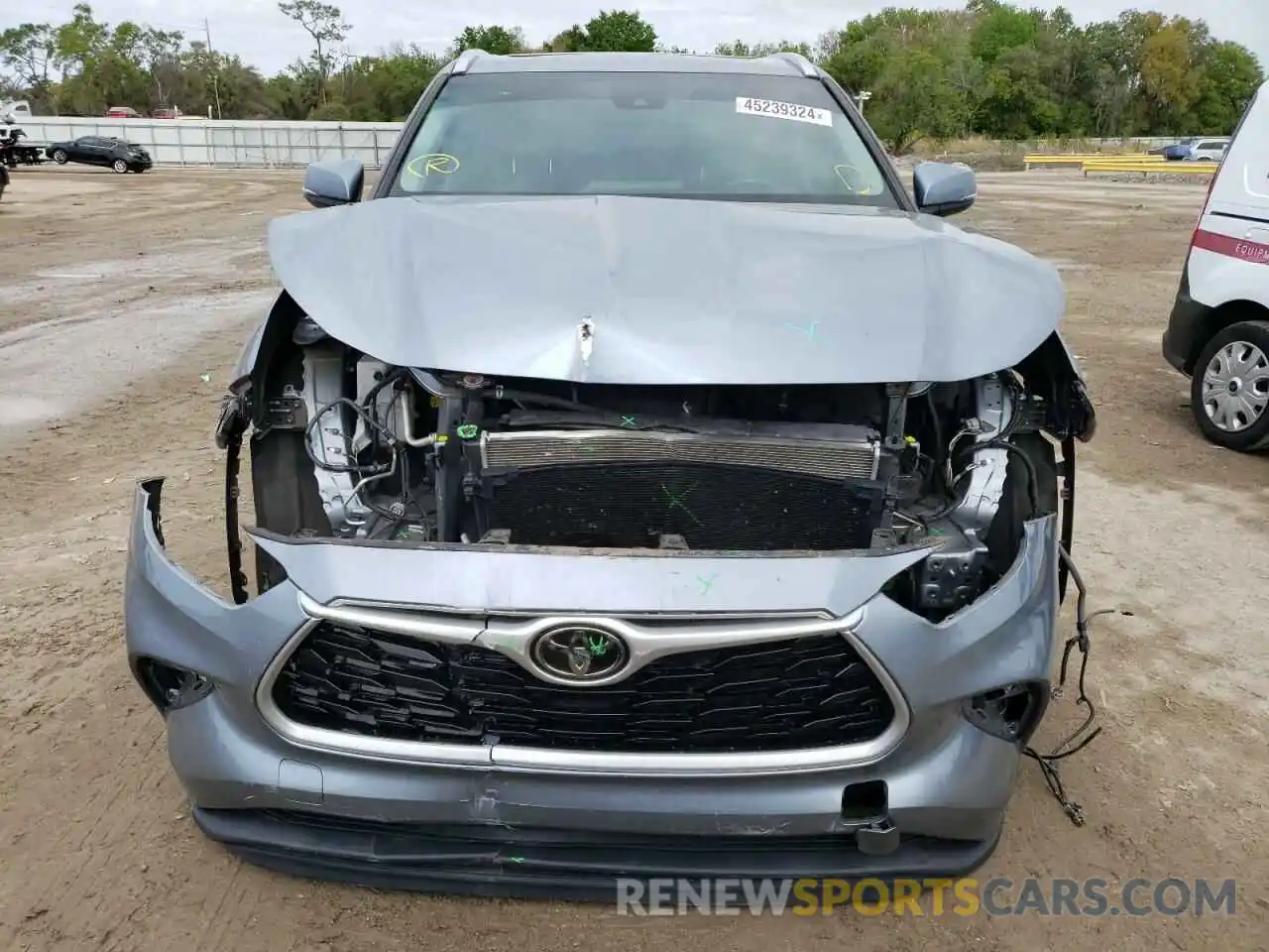 5 Photograph of a damaged car 5TDGZRAH2LS016621 TOYOTA HIGHLANDER 2020