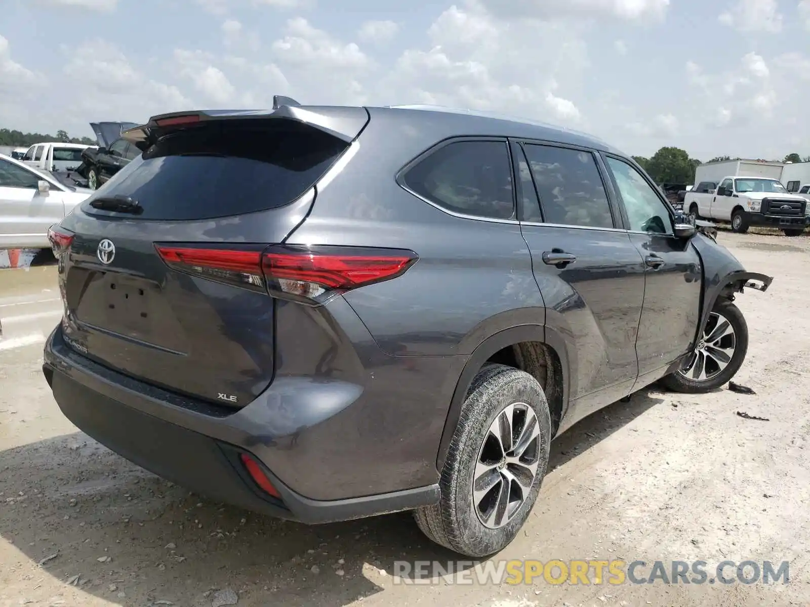 4 Photograph of a damaged car 5TDGZRAH2LS505598 TOYOTA HIGHLANDER 2020