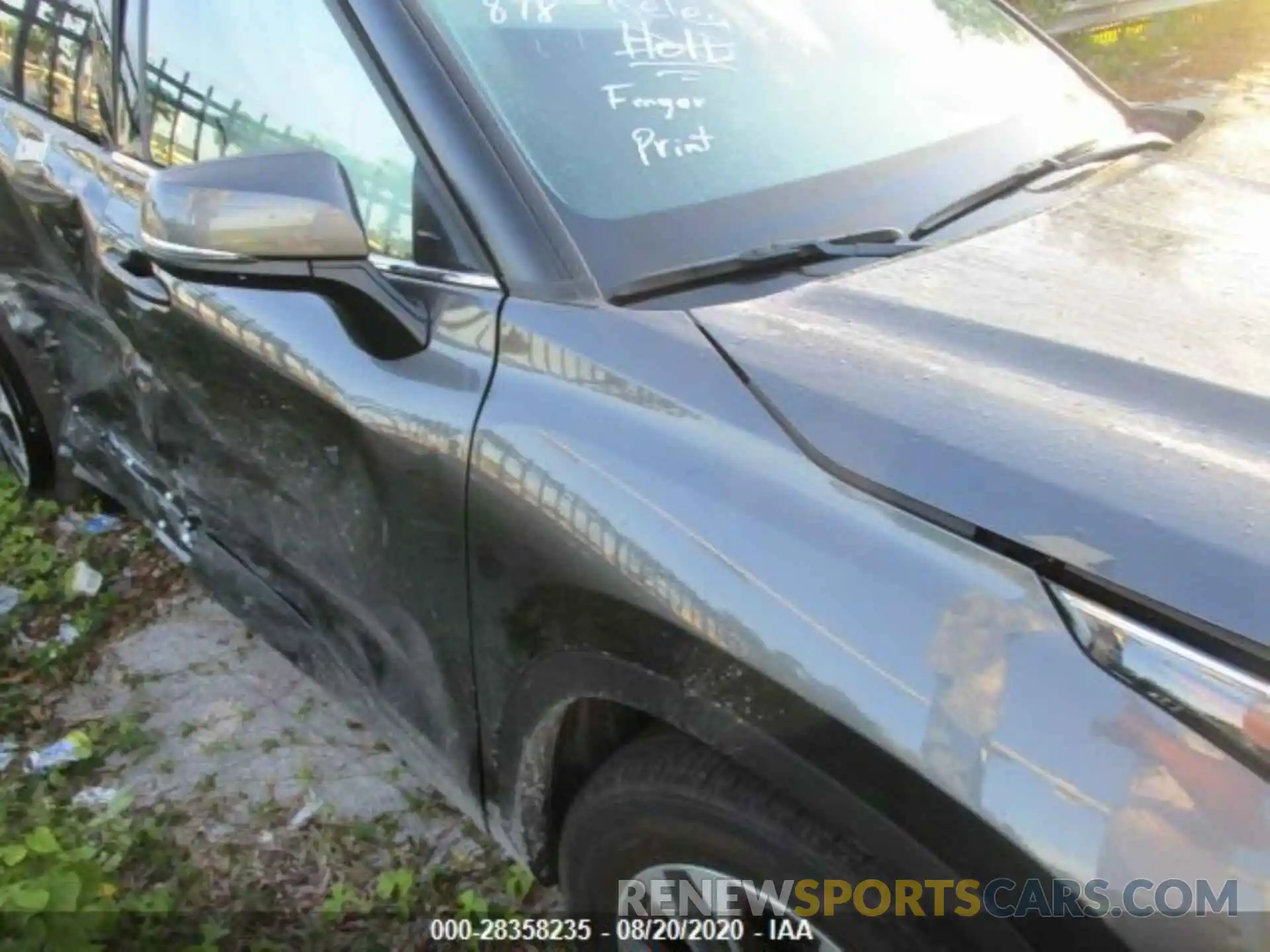 5 Photograph of a damaged car 5TDGZRAH3LS003294 TOYOTA HIGHLANDER 2020