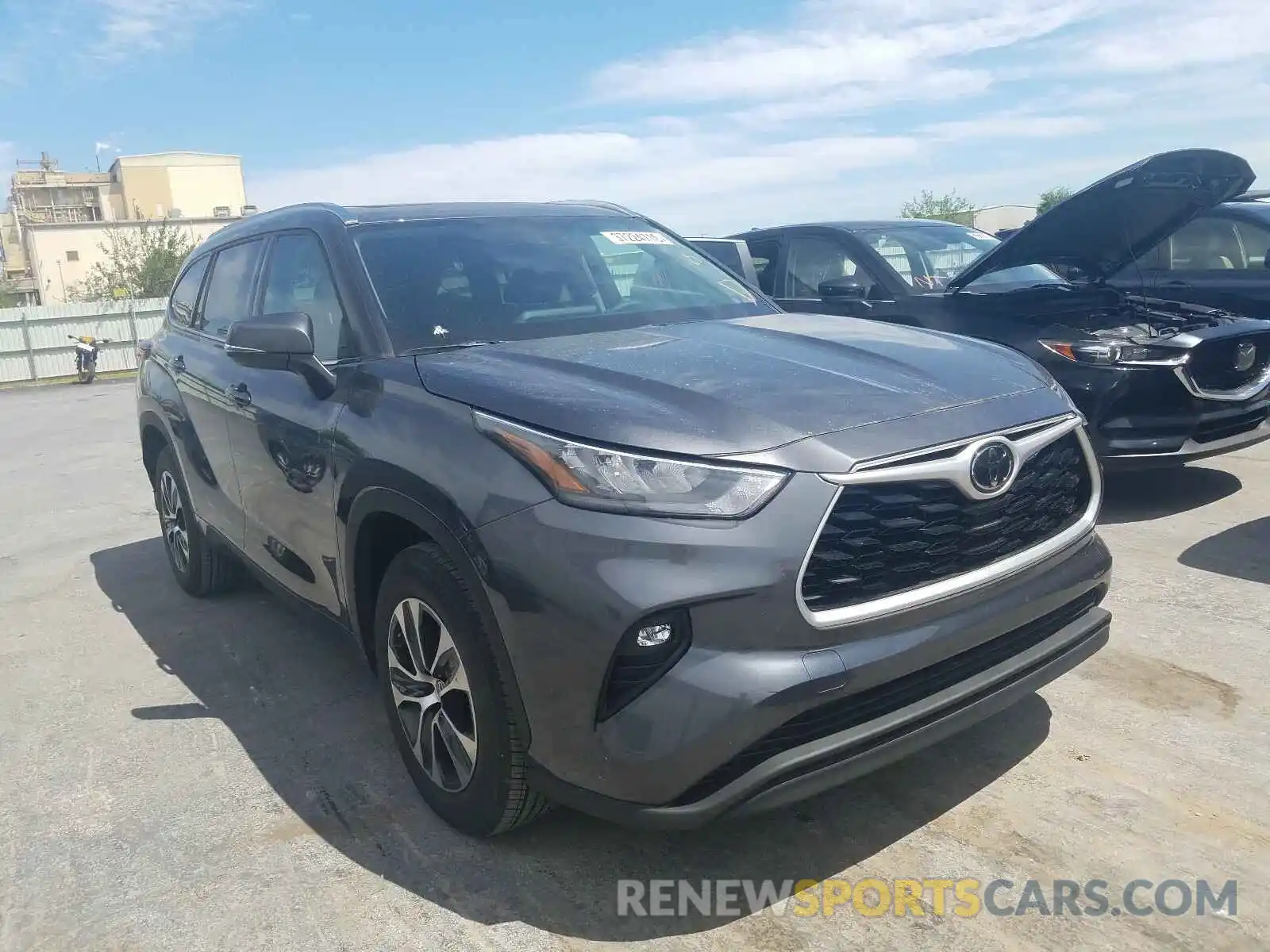 1 Photograph of a damaged car 5TDGZRAH3LS005840 TOYOTA HIGHLANDER 2020