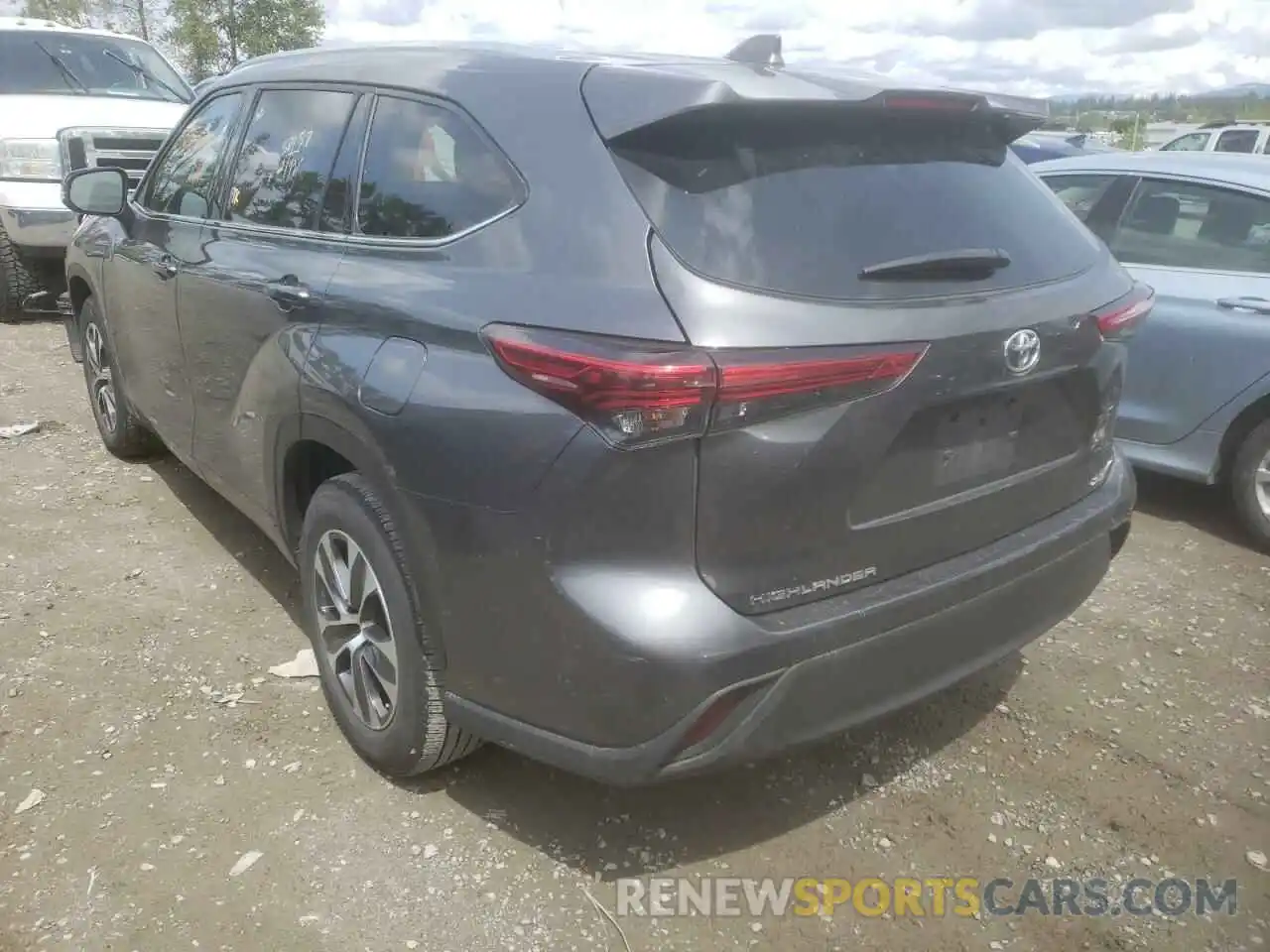 3 Photograph of a damaged car 5TDGZRAH3LS006079 TOYOTA HIGHLANDER 2020