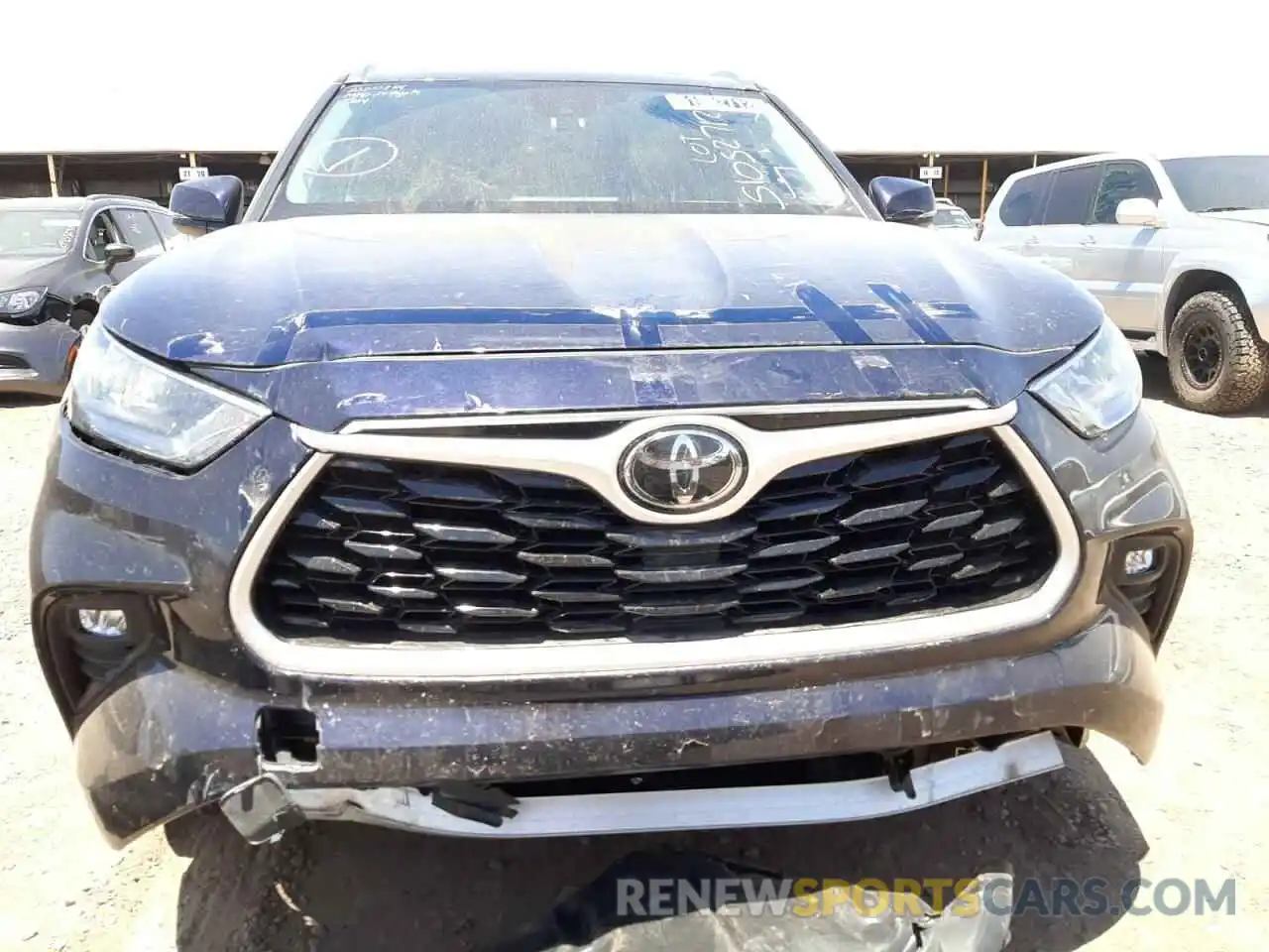 9 Photograph of a damaged car 5TDGZRAH3LS505304 TOYOTA HIGHLANDER 2020