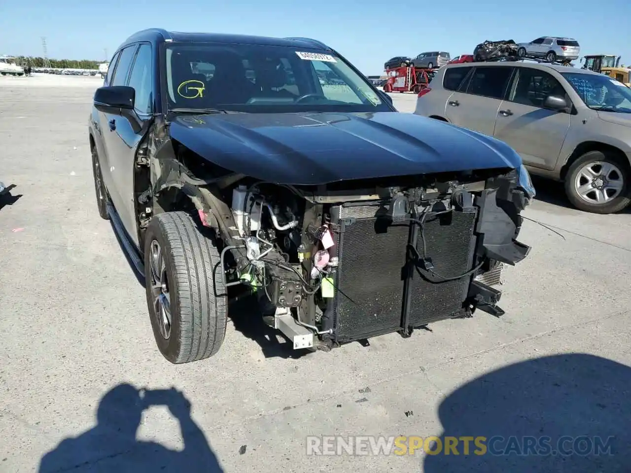 9 Photograph of a damaged car 5TDGZRAH3LS506310 TOYOTA HIGHLANDER 2020