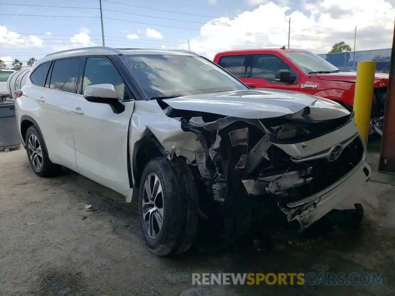 1 Photograph of a damaged car 5TDGZRAH3LS513452 TOYOTA HIGHLANDER 2020