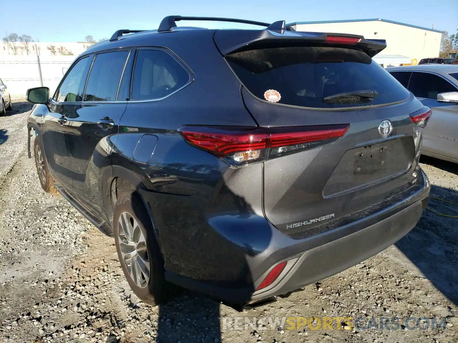 3 Photograph of a damaged car 5TDGZRAH4LS004227 TOYOTA HIGHLANDER 2020