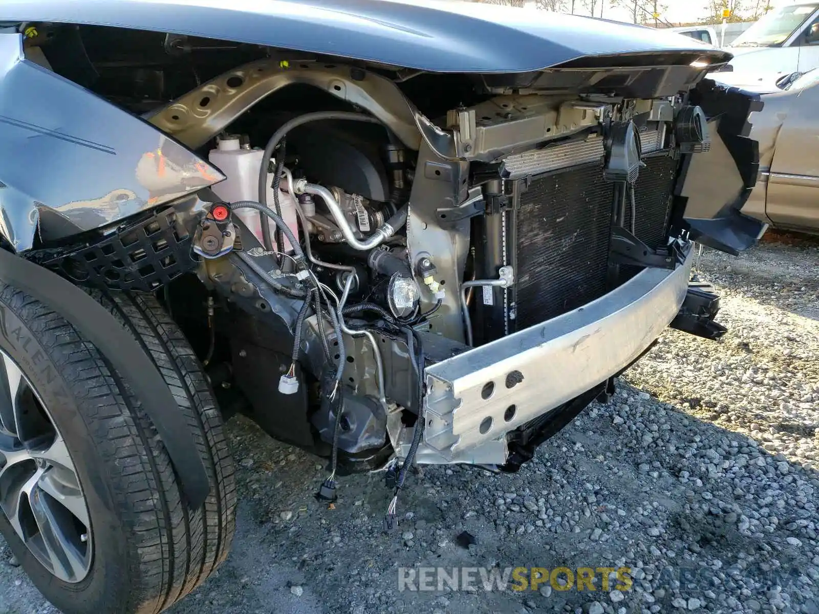 9 Photograph of a damaged car 5TDGZRAH4LS004227 TOYOTA HIGHLANDER 2020