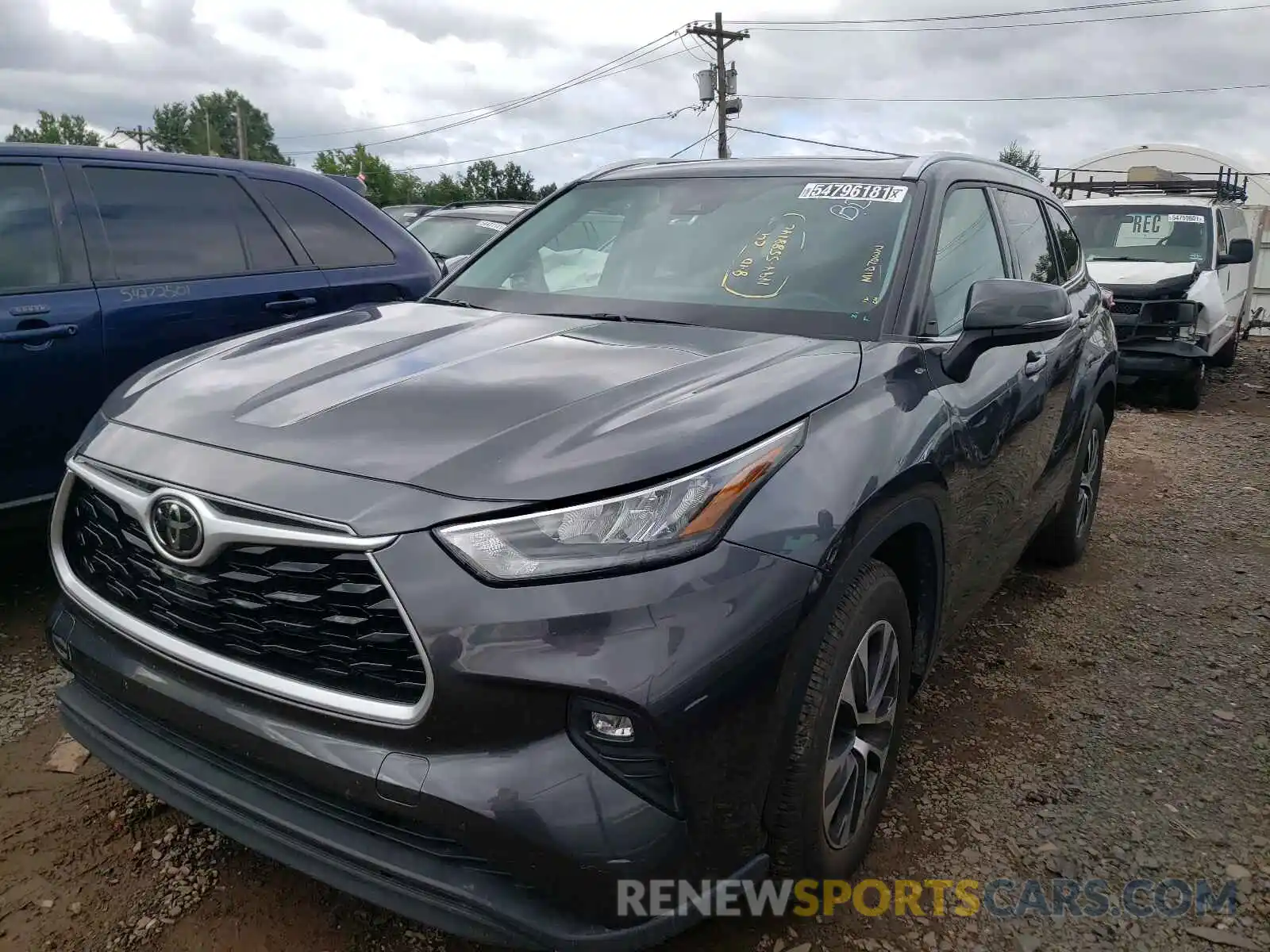 2 Photograph of a damaged car 5TDGZRAH4LS009136 TOYOTA HIGHLANDER 2020