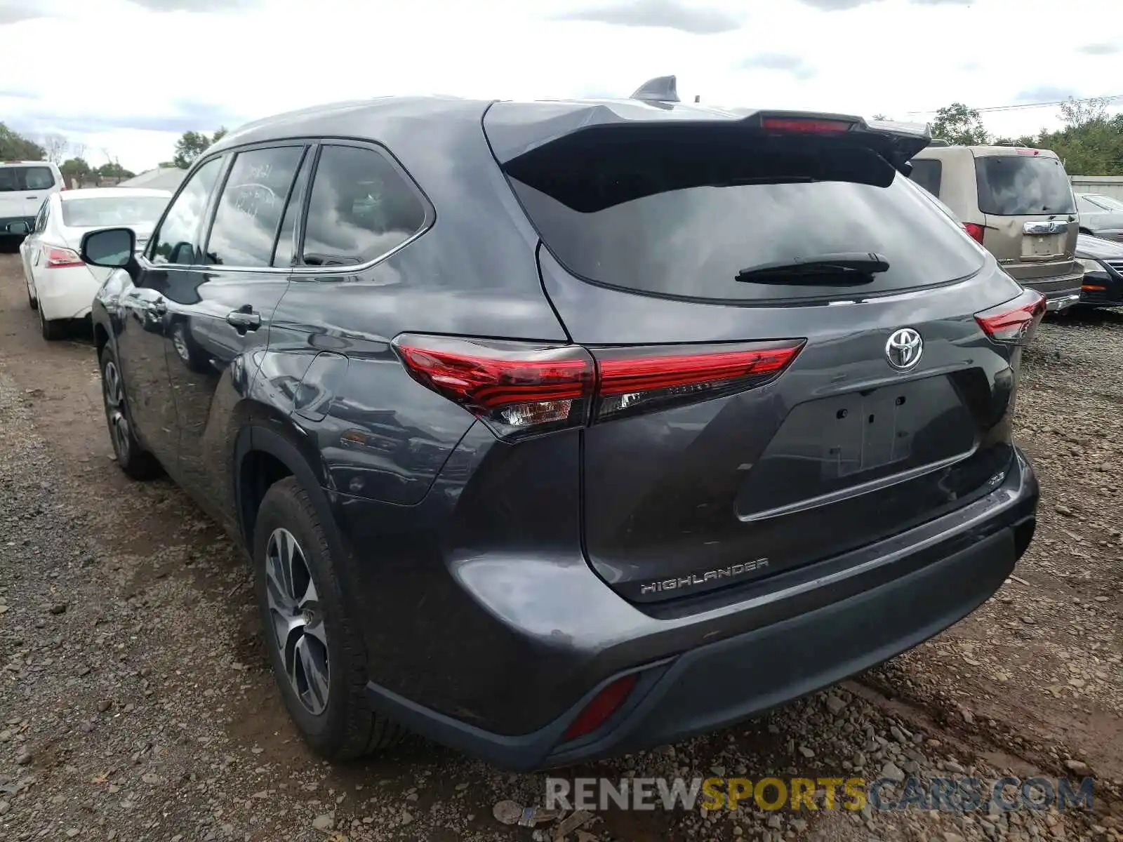 3 Photograph of a damaged car 5TDGZRAH4LS009136 TOYOTA HIGHLANDER 2020