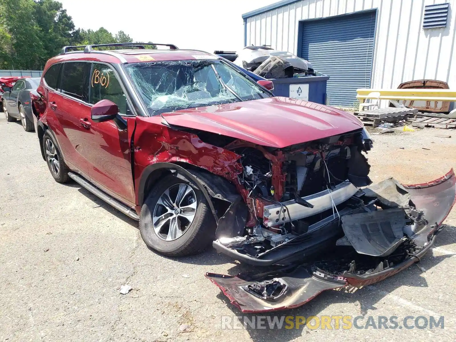 1 Photograph of a damaged car 5TDGZRAH4LS504632 TOYOTA HIGHLANDER 2020