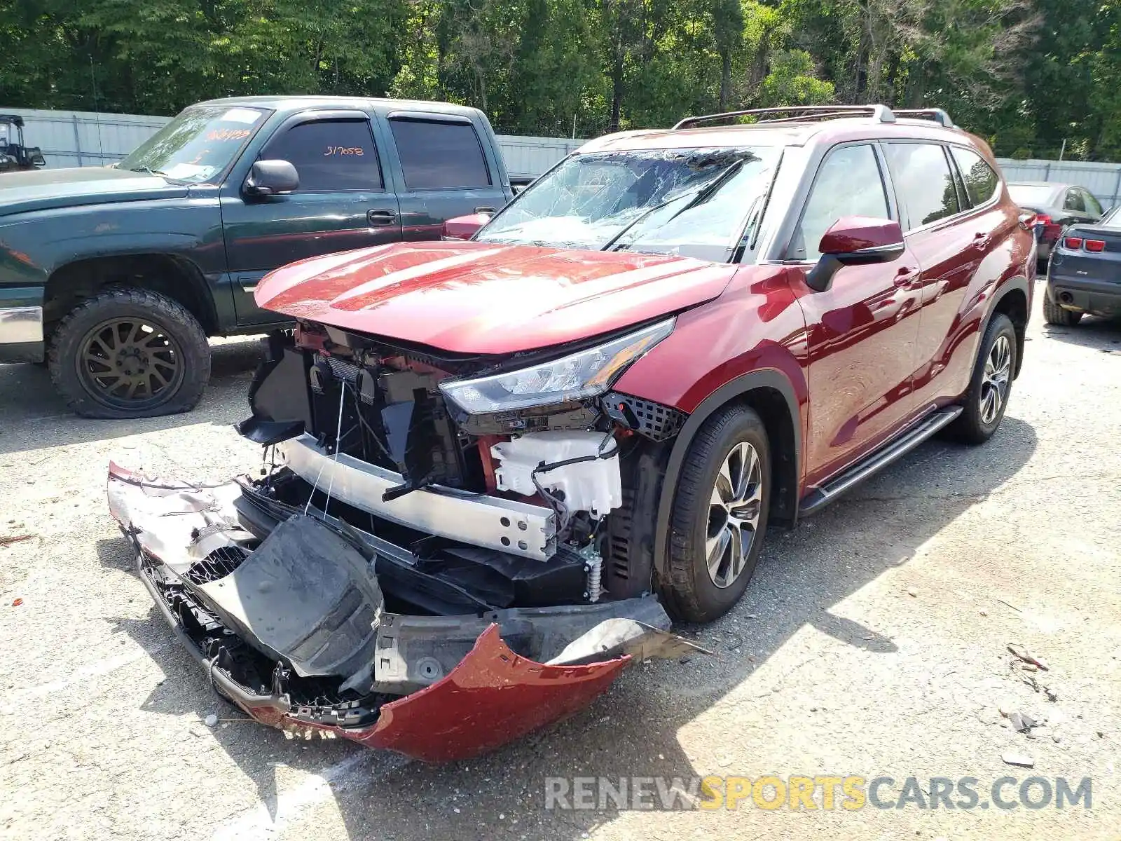 2 Photograph of a damaged car 5TDGZRAH4LS504632 TOYOTA HIGHLANDER 2020