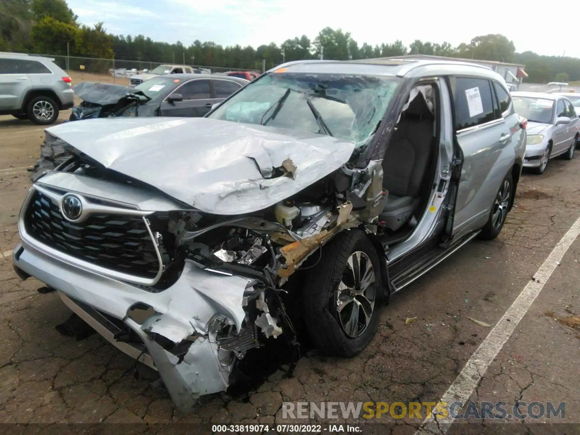 6 Photograph of a damaged car 5TDGZRAH4LS508986 TOYOTA HIGHLANDER 2020