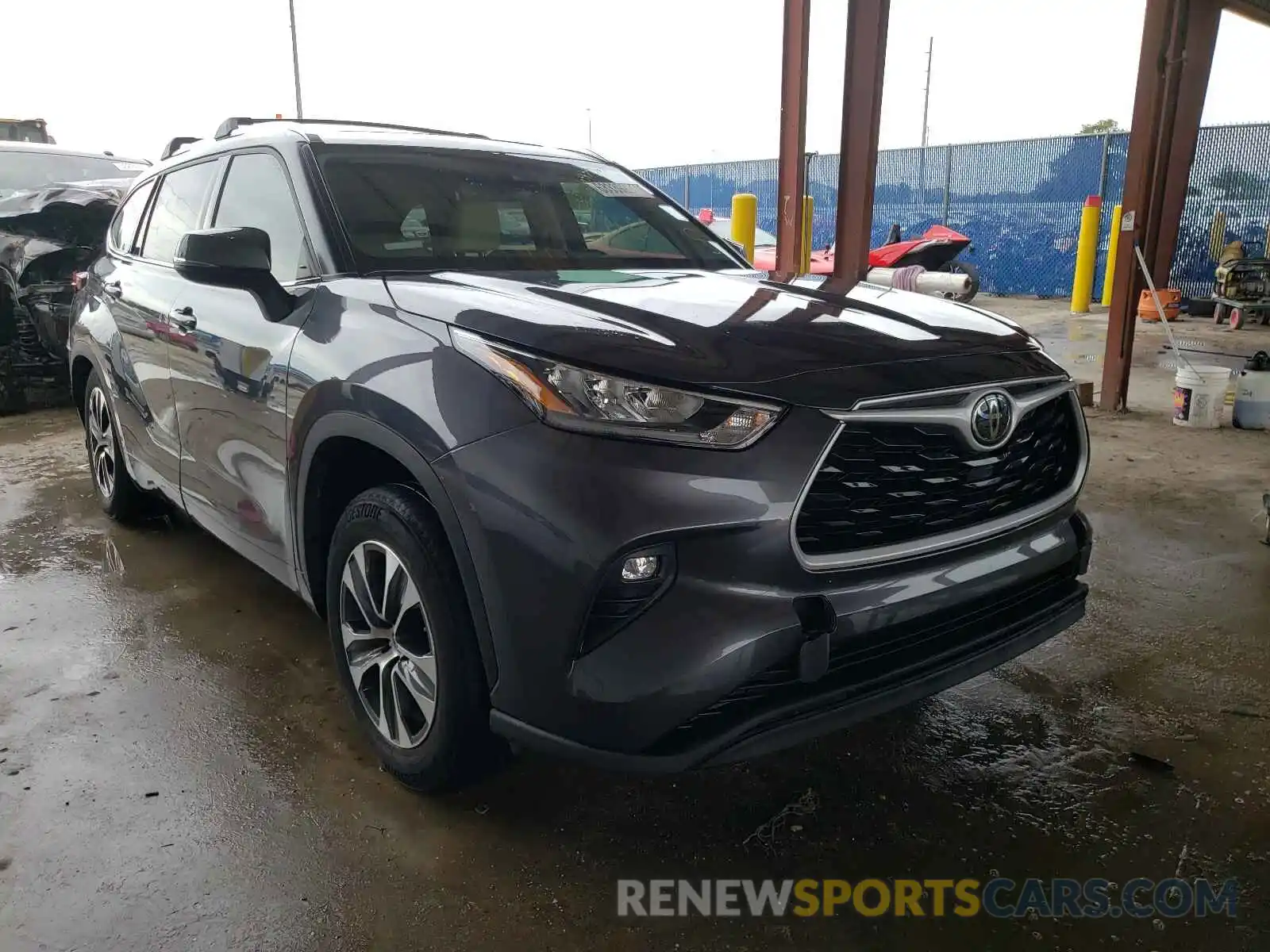 1 Photograph of a damaged car 5TDGZRAH5LS003247 TOYOTA HIGHLANDER 2020