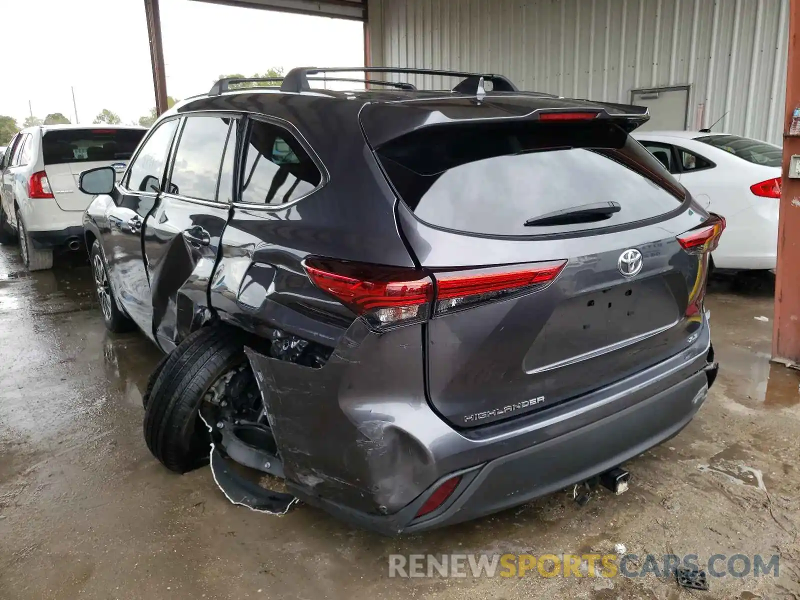 3 Photograph of a damaged car 5TDGZRAH5LS003247 TOYOTA HIGHLANDER 2020