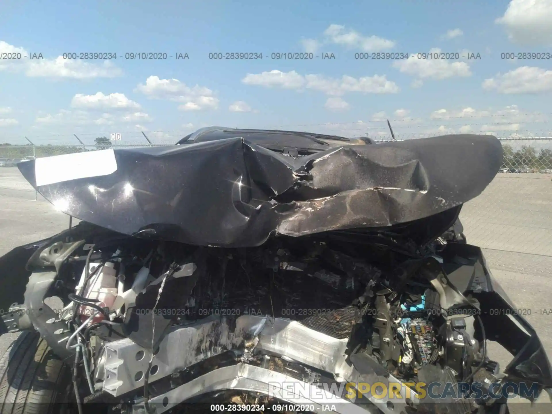 6 Photograph of a damaged car 5TDGZRAH5LS005368 TOYOTA HIGHLANDER 2020