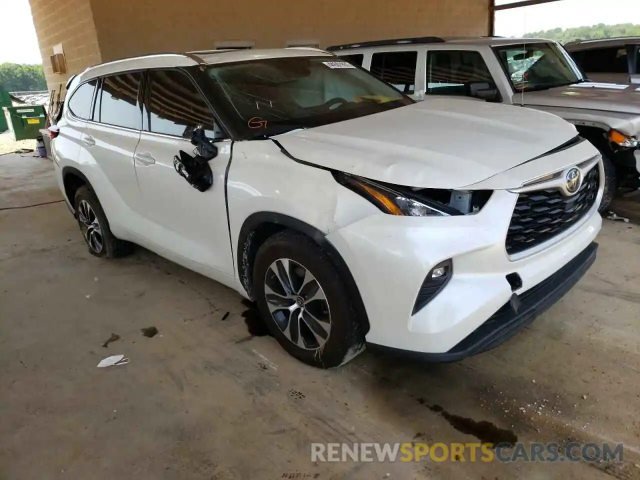 1 Photograph of a damaged car 5TDGZRAH5LS011607 TOYOTA HIGHLANDER 2020