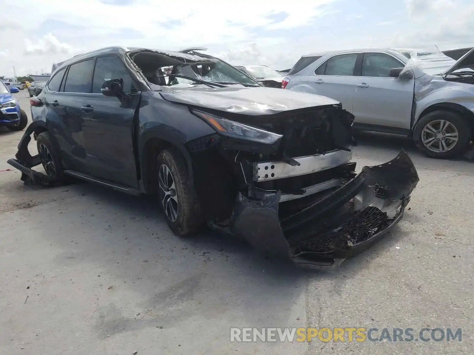 1 Photograph of a damaged car 5TDGZRAH5LS012661 TOYOTA HIGHLANDER 2020