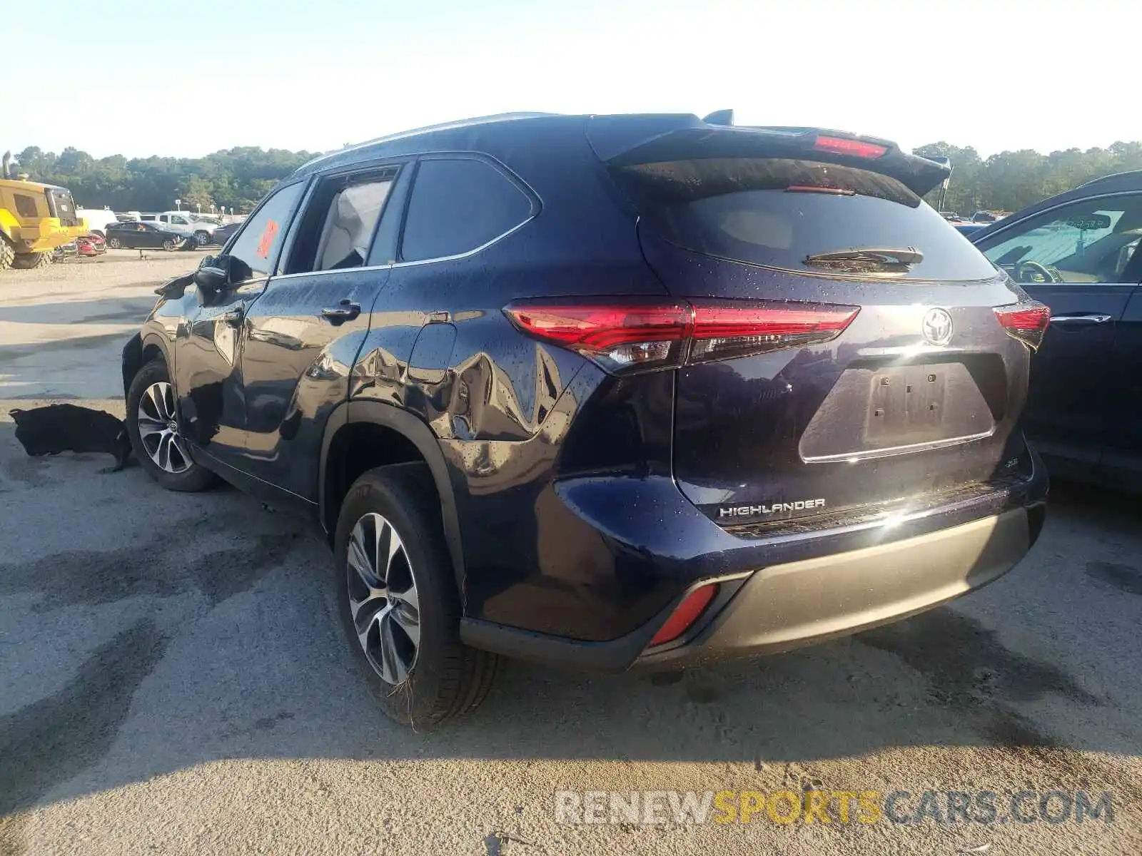 3 Photograph of a damaged car 5TDGZRAH5LS506230 TOYOTA HIGHLANDER 2020